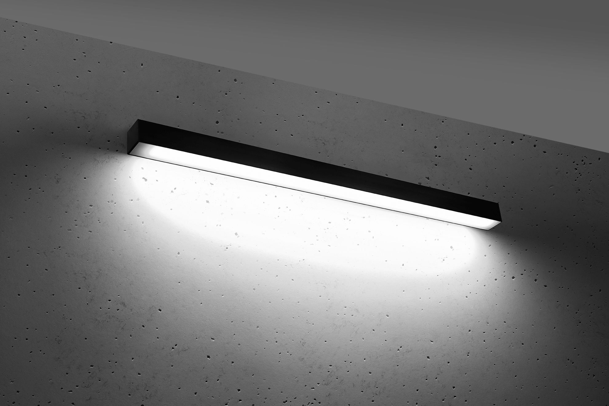 LED Wandlampe Metall 90 cm lang 4000 K Downlight Schwarz