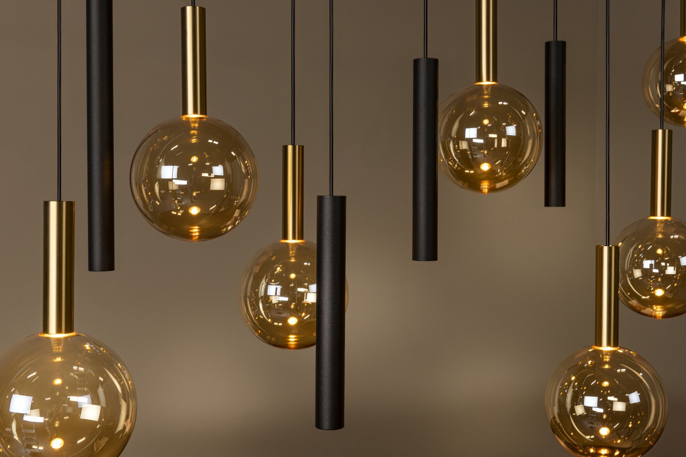 Pendelleuchte Glas Bernstein 12-flammig G9 L:143 cm Leuchter, Lampe