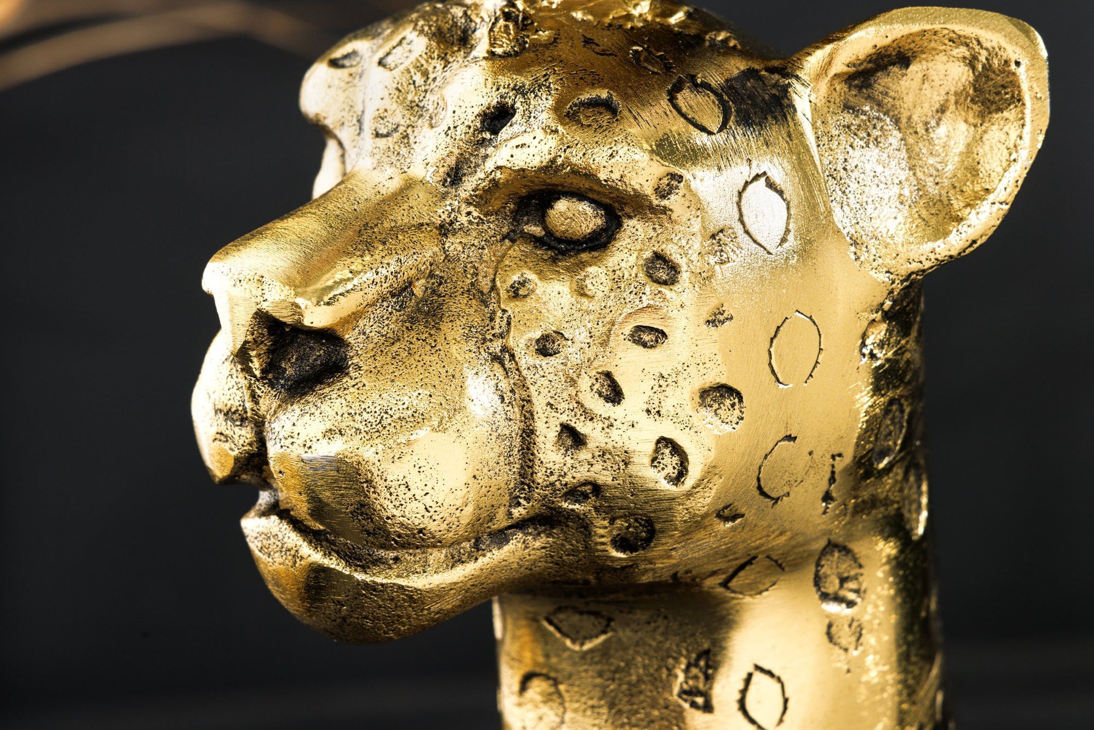 Beistelltisch rund Ø 45 cm H: 60 cm Panther in Gold Antik