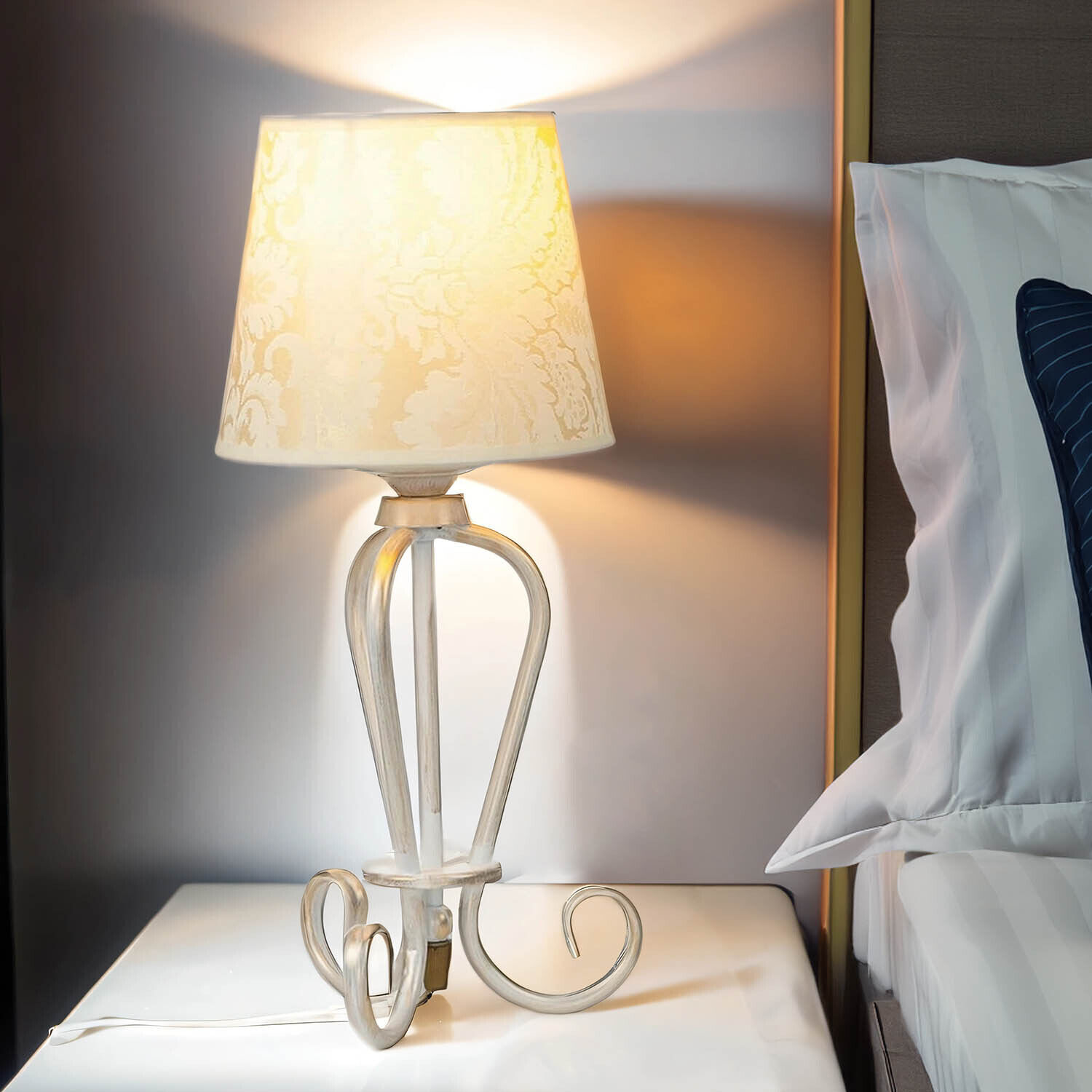 Nachttischlampe Shabby Gold Weiß Stoff Schirm 45cm Lampe, Tischlampe