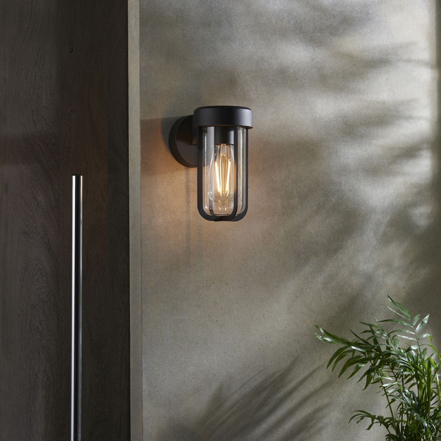 Außenwandleuchte Schwarz Alu Glas IP44 H: 20,8 cm klein E27