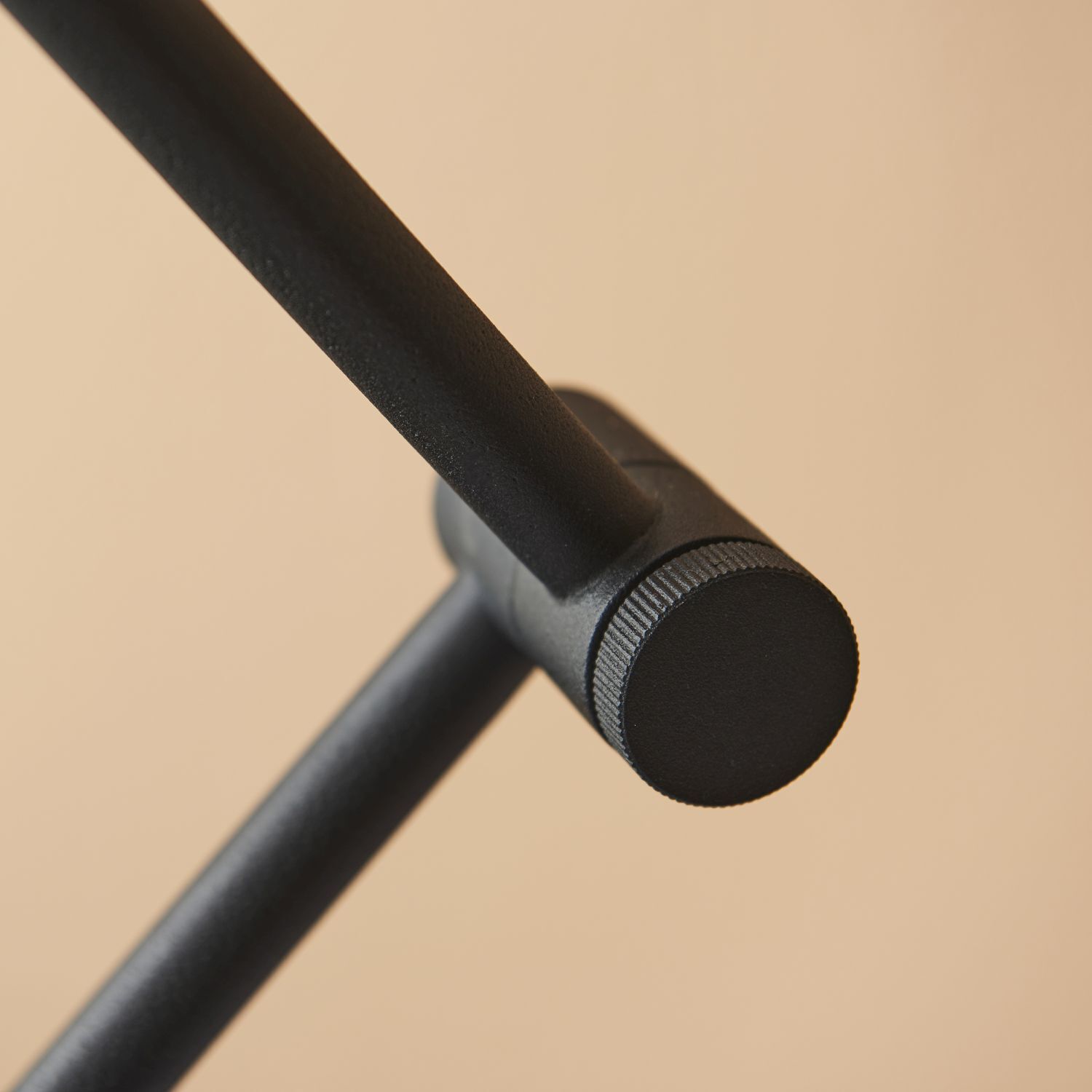 Schreibtischlampe Schwarz verstellbar H: 69 cm E14 Modern