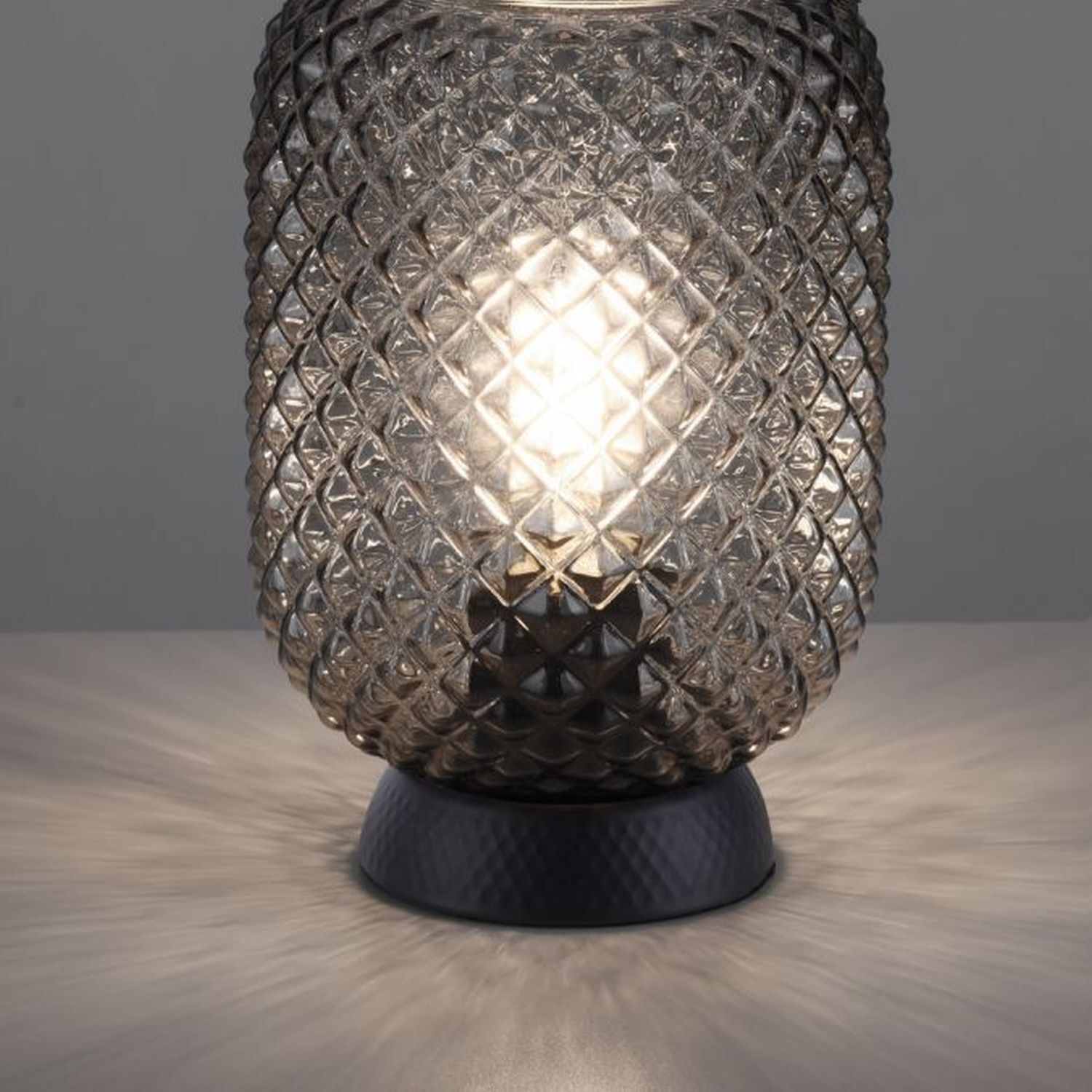 Lampe, Elektrisches Gerät, Mikrophon, Tischlampe, Glas