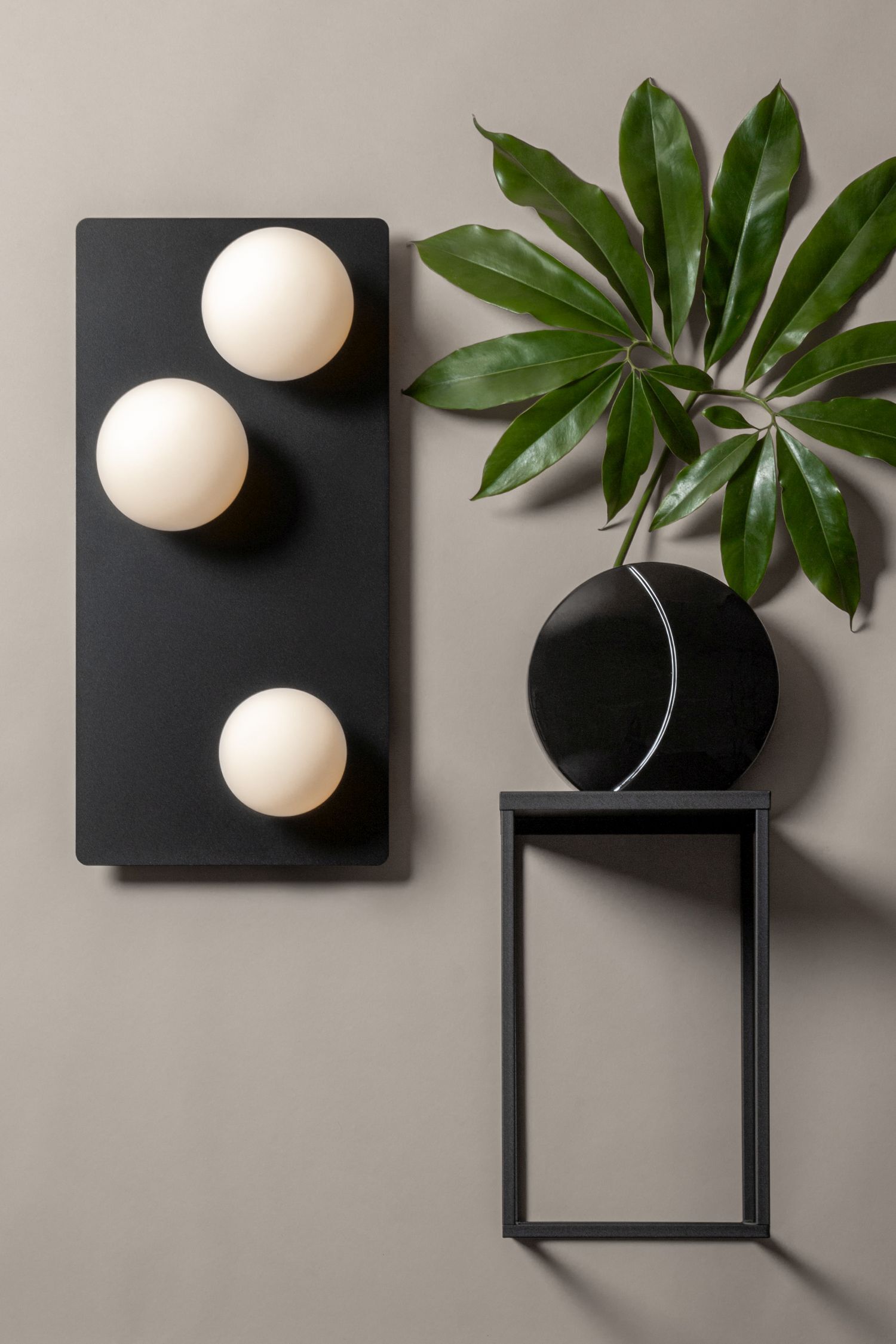 Lange Deckenlampe Glas Metall 62 cm 3-flammig wohnlich
