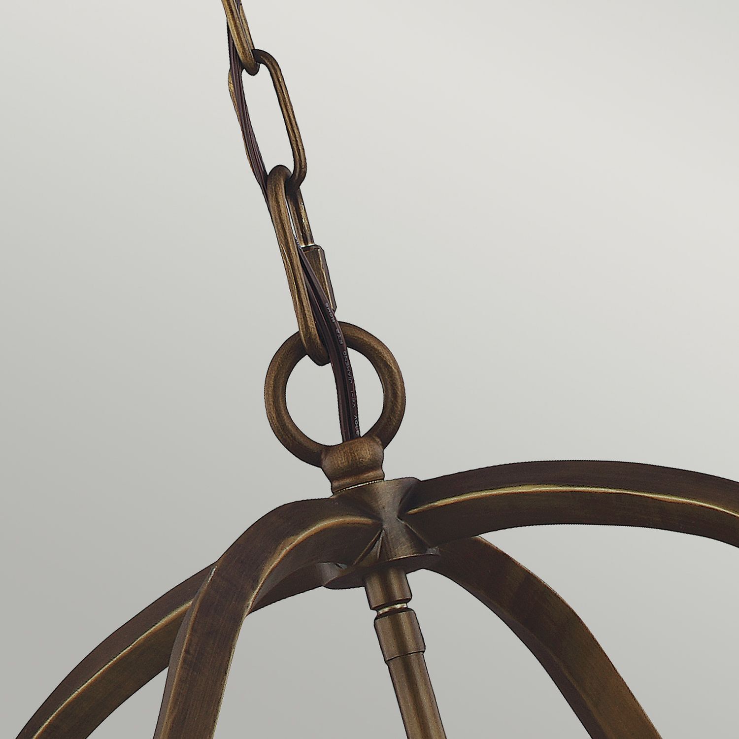 Hängeleuchte Metall in Messing antik Vintage NADICIA Bogen, Waffe