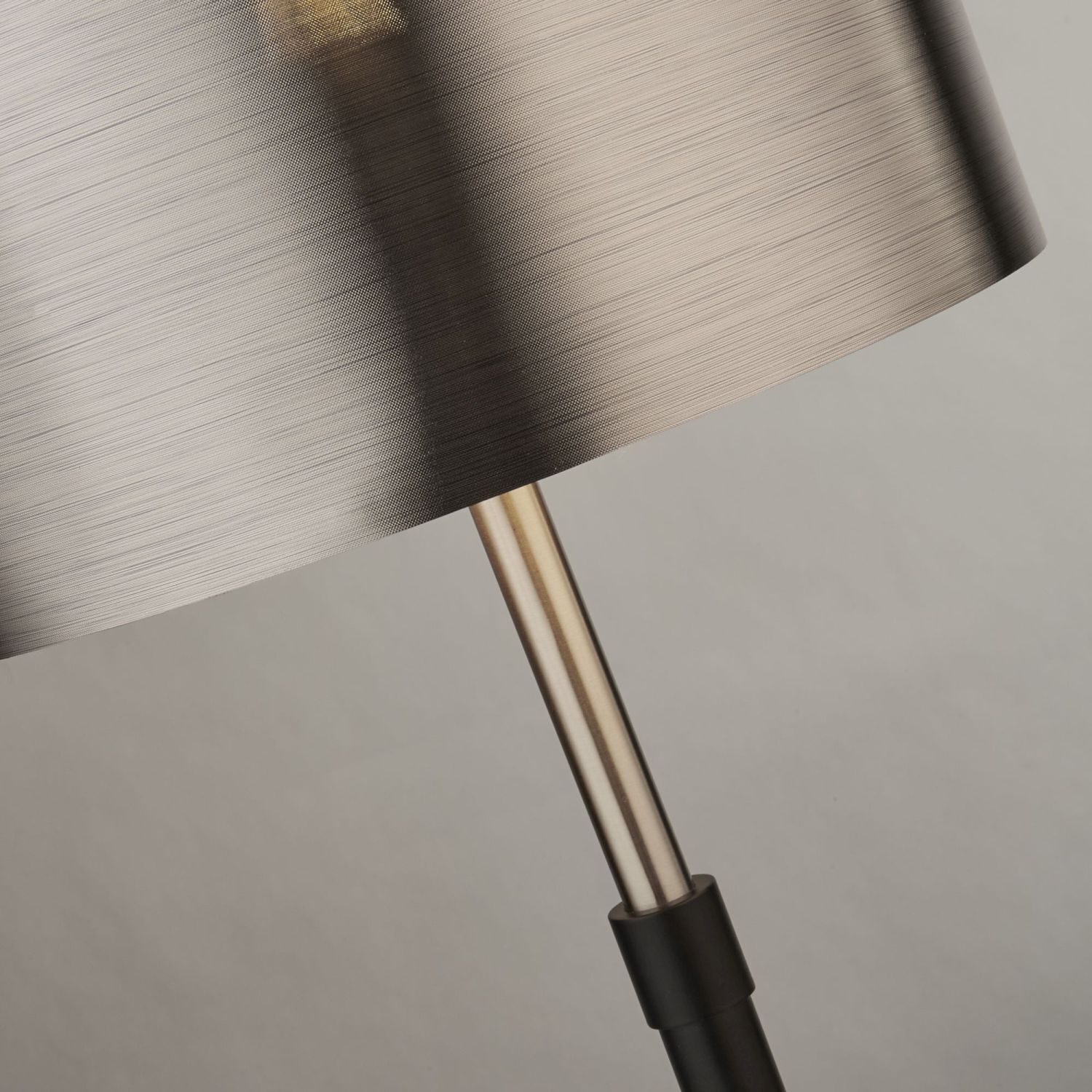 Nachttischleuchte E27 59,5 cm Schwarz Modern