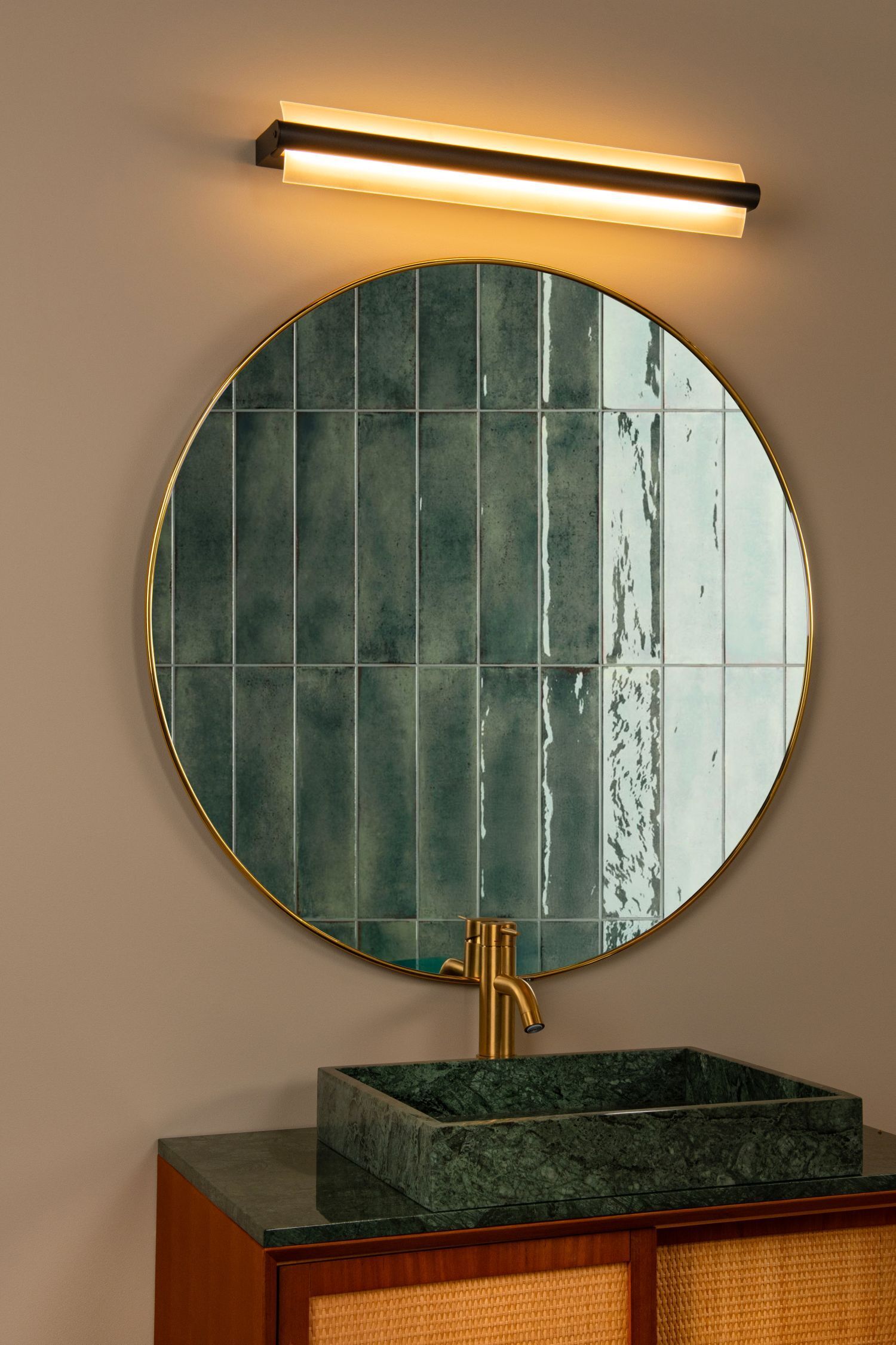 LED Wandlampe Schwarz 3000 K IP44 L:60 cm edel Sinken, Waschbeckenhahn