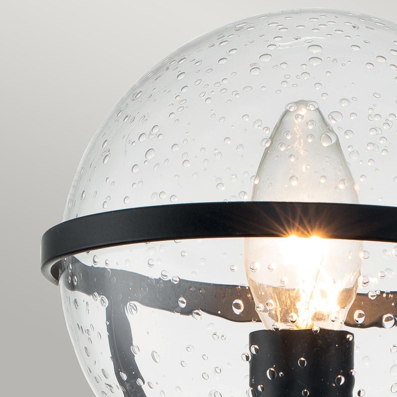 Badezimmerlampe Metall Glas IP44 40,3 cm hoch Schwarz Gehäuselampe, Glasball-Lampe, Wassertröpfchen-Design, Kugellampe, Glühbirne