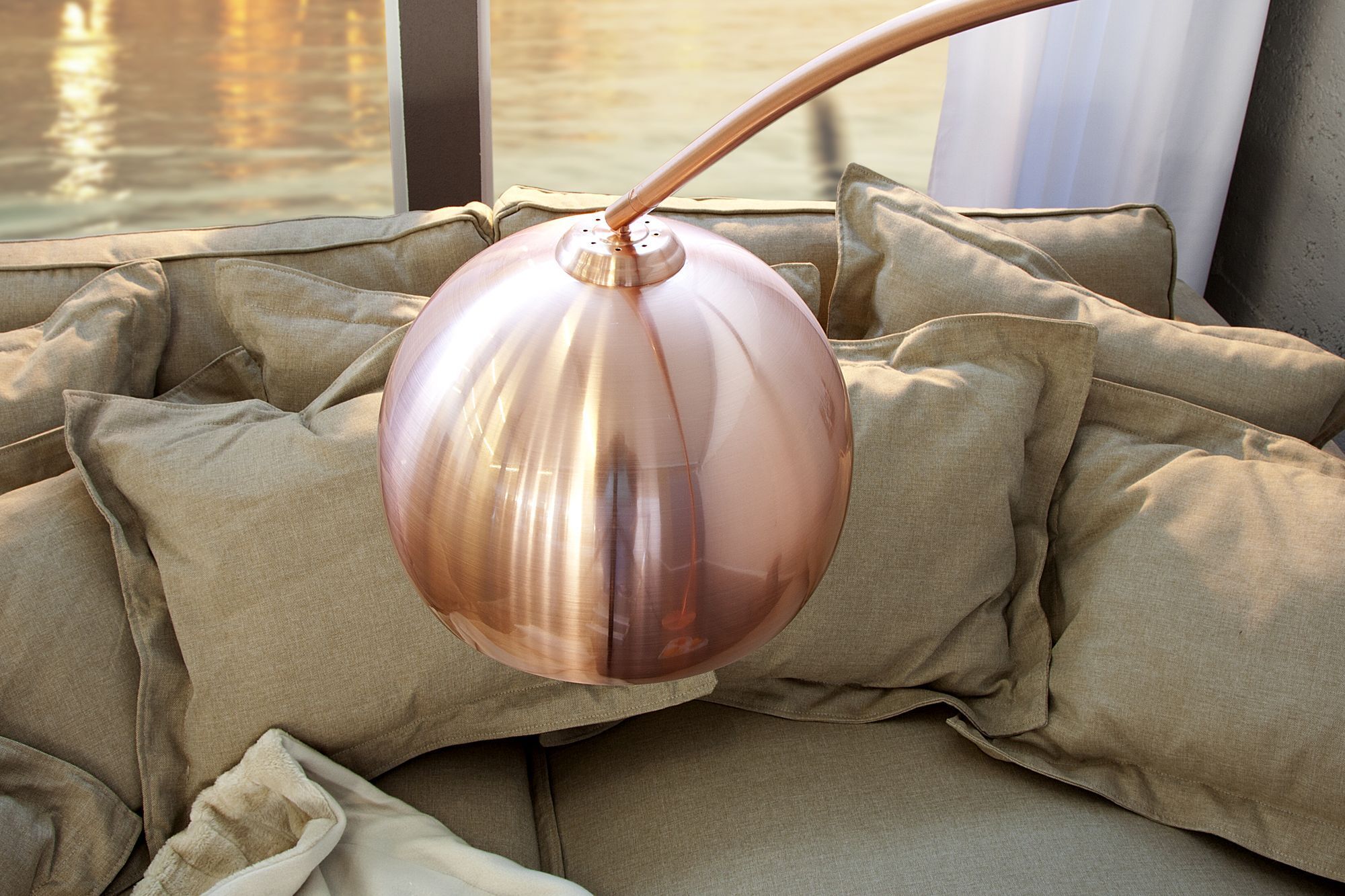 Lampe, Kissen, Dekoration für Zuhause