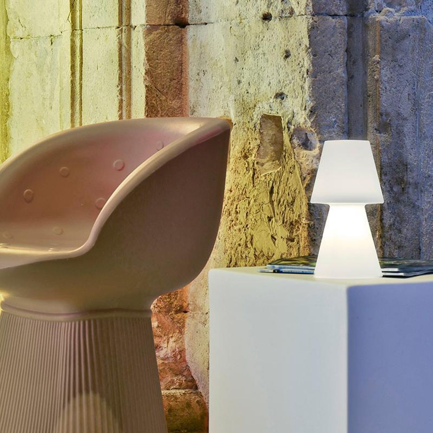 LED Tischleuchte kabellos 30 cm Dimmer Farbwechsel IP65 außen Lampe