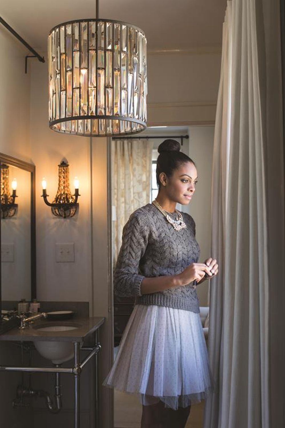 Pendelleuchte PRAMEA Bronze Ø41cm kürzbar Lampe Person, Kleidung, Rock, Kronleuchter, Lampe