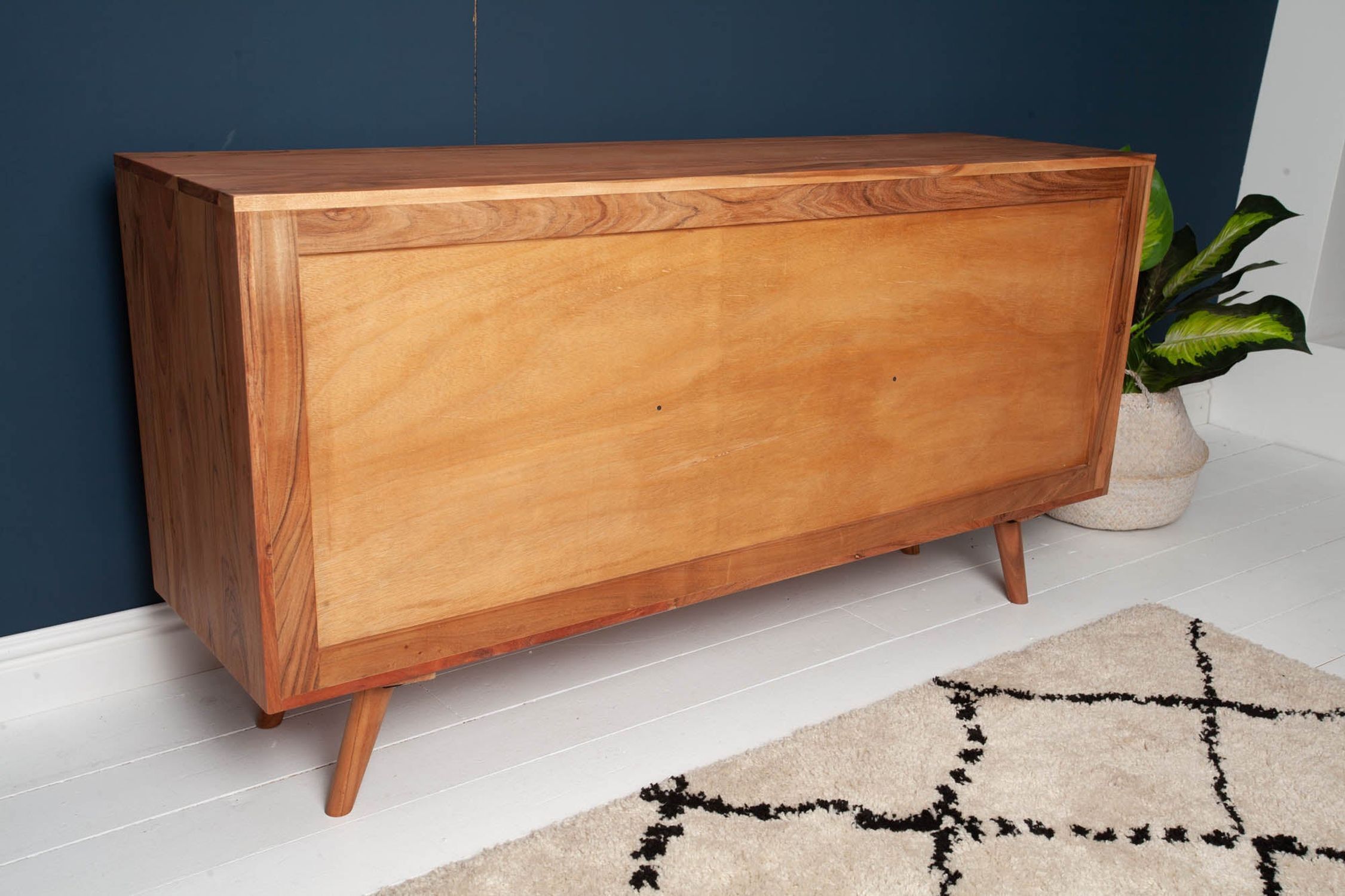 Sideboard Akazie 145 x 75cm 3D-Fronten Retro Schubladen Türen