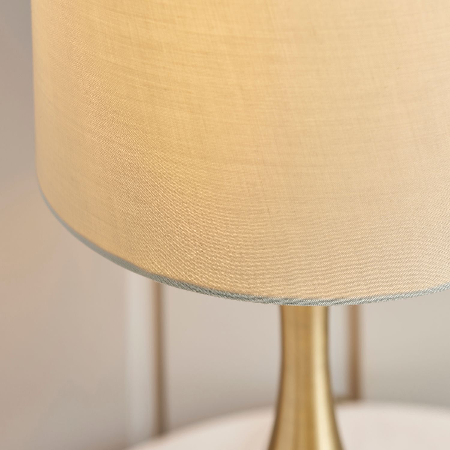 Lampe, Lampenschirm, Tischlampe