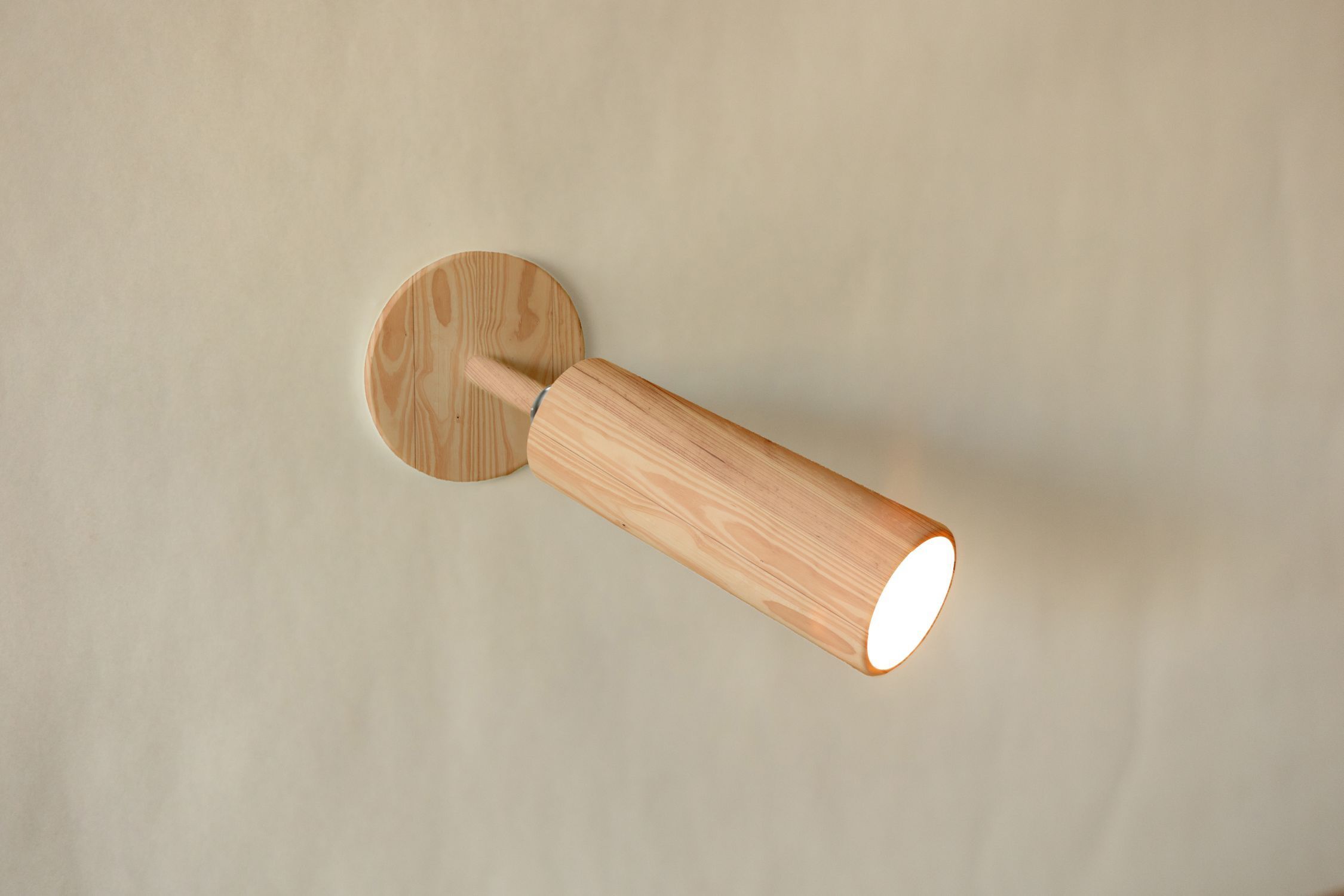 LED Akku Wandspot dimmbar flexibel Schalter 3000K Natur Wandlampe, Holz, Wandspot, Holzlampe, Holzoberfläche