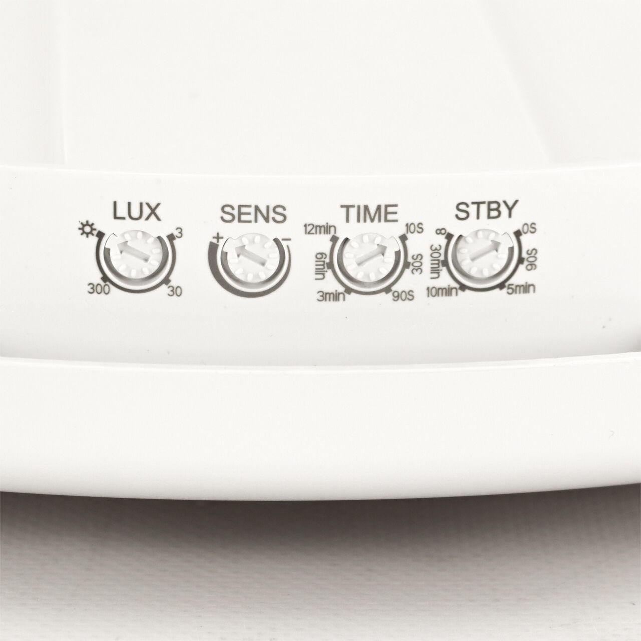 LED Außenleuchte mit Bewegungsmelder IP65 rund Ø 30 cm Weiß Essen, Mahlzeit, Gericht, Porzellan, Töpferei