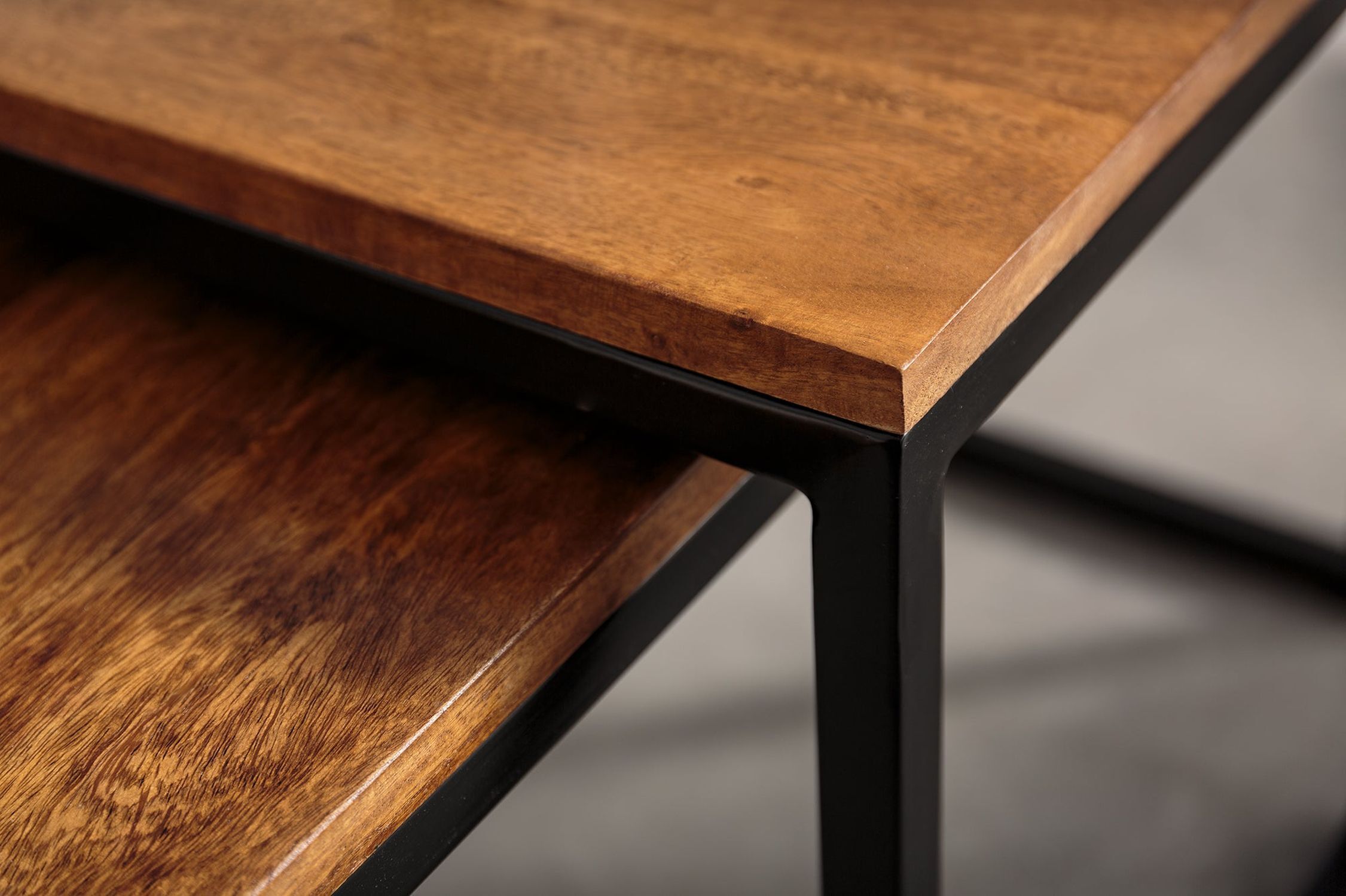 Couchtisch Sheesham Holz Metall 2er Set