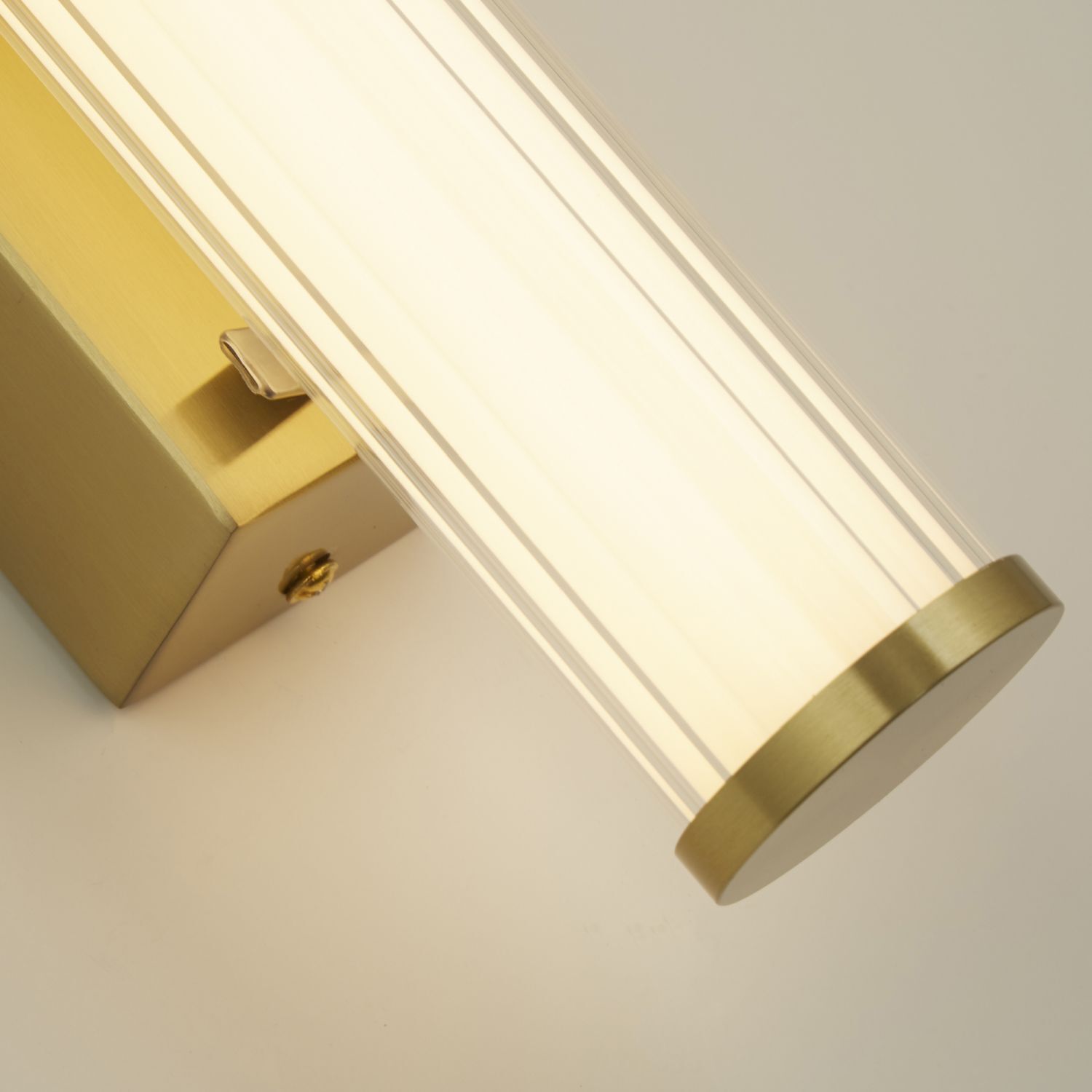 LED Wandleuchte Metall Glas IP44 H:32,5 cm in Gold Weiß