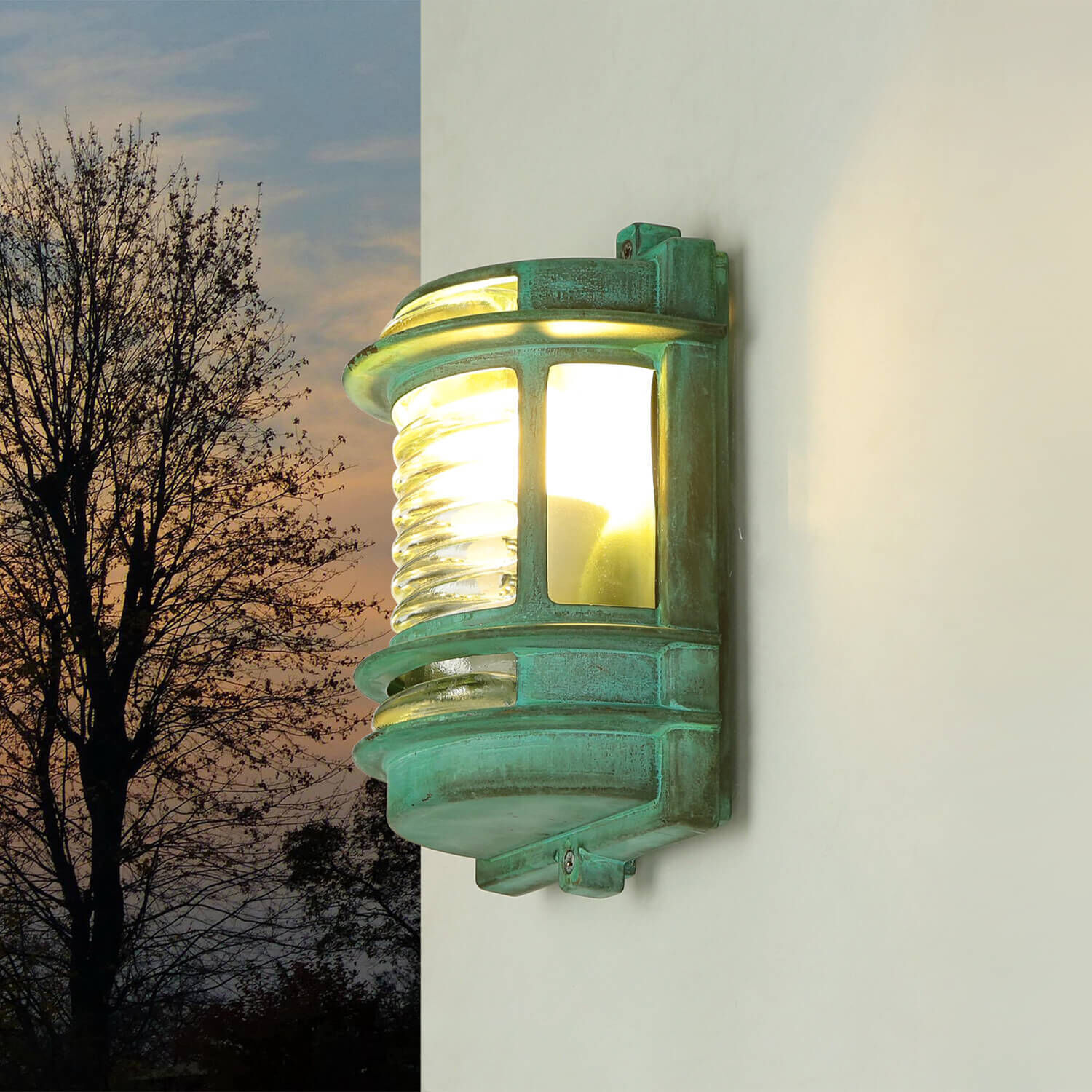 Außenleuchte Wand IP64 Messing Glas Grün antik E27
