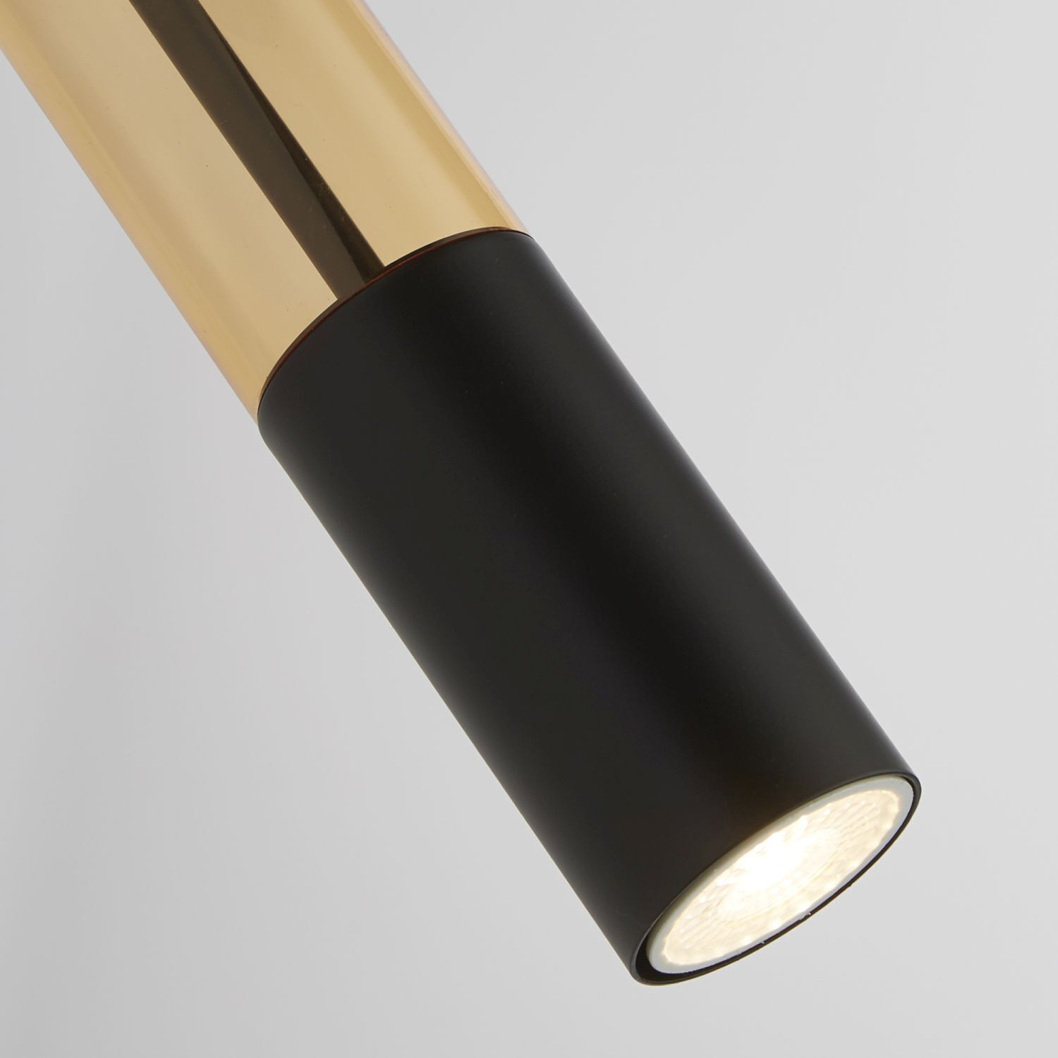Wandleuchte schmal Ø 10 cm verstellbar in Schwarz Bernstein