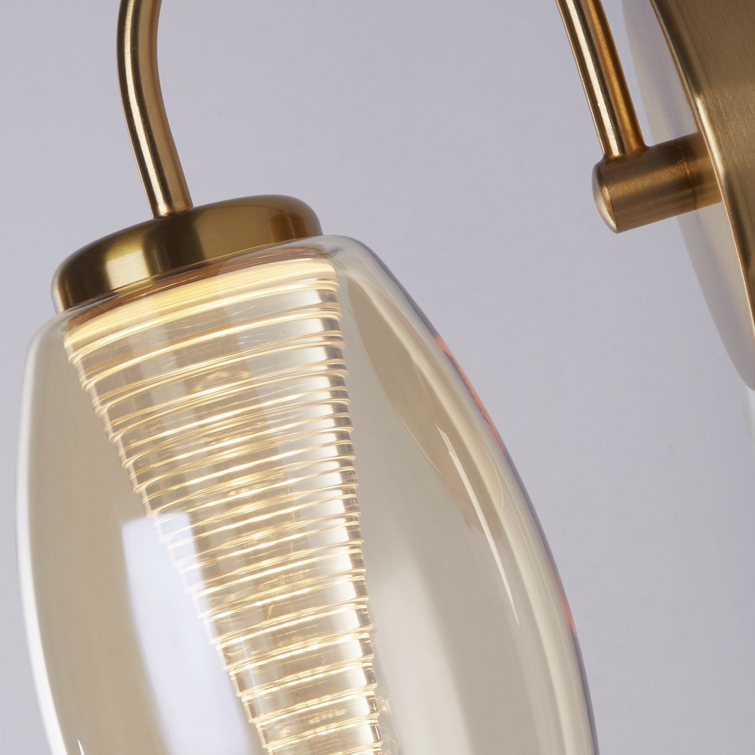 Wandleuchte LED in Bronze Champagner 3000 K mit Schalter