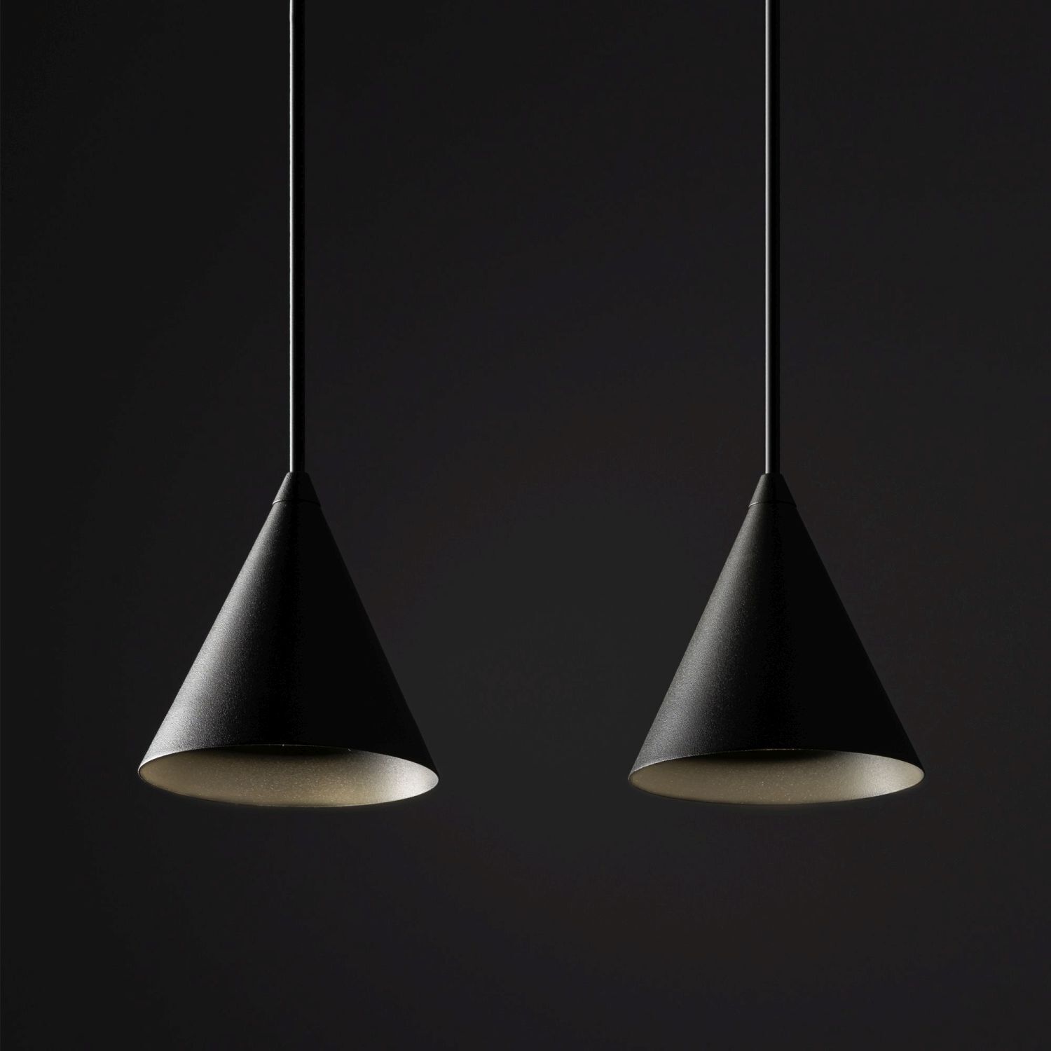 pendant light, cone lamp, schwarz, hängelampe, minimal