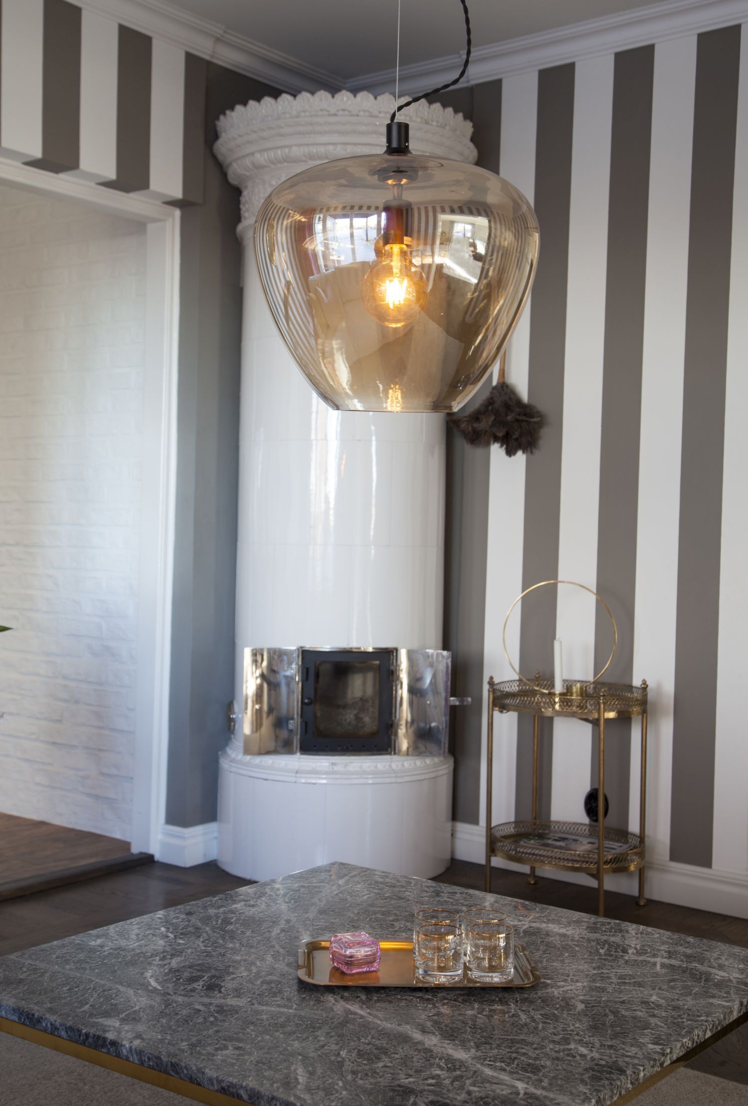 Leuchte, Innenarchitektur, Kronleuchter, Lampe, Fußboden