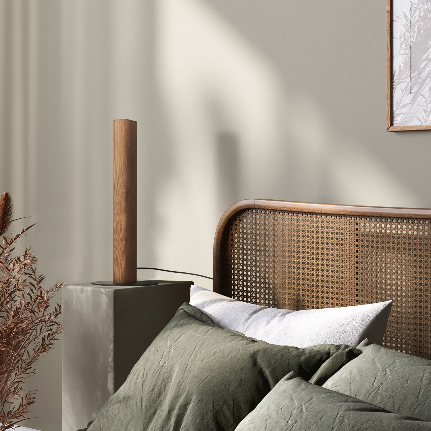 Bett, Kopfteil aus Rattan, Kopfteil, Kissen, Nachttischlampen-Variante