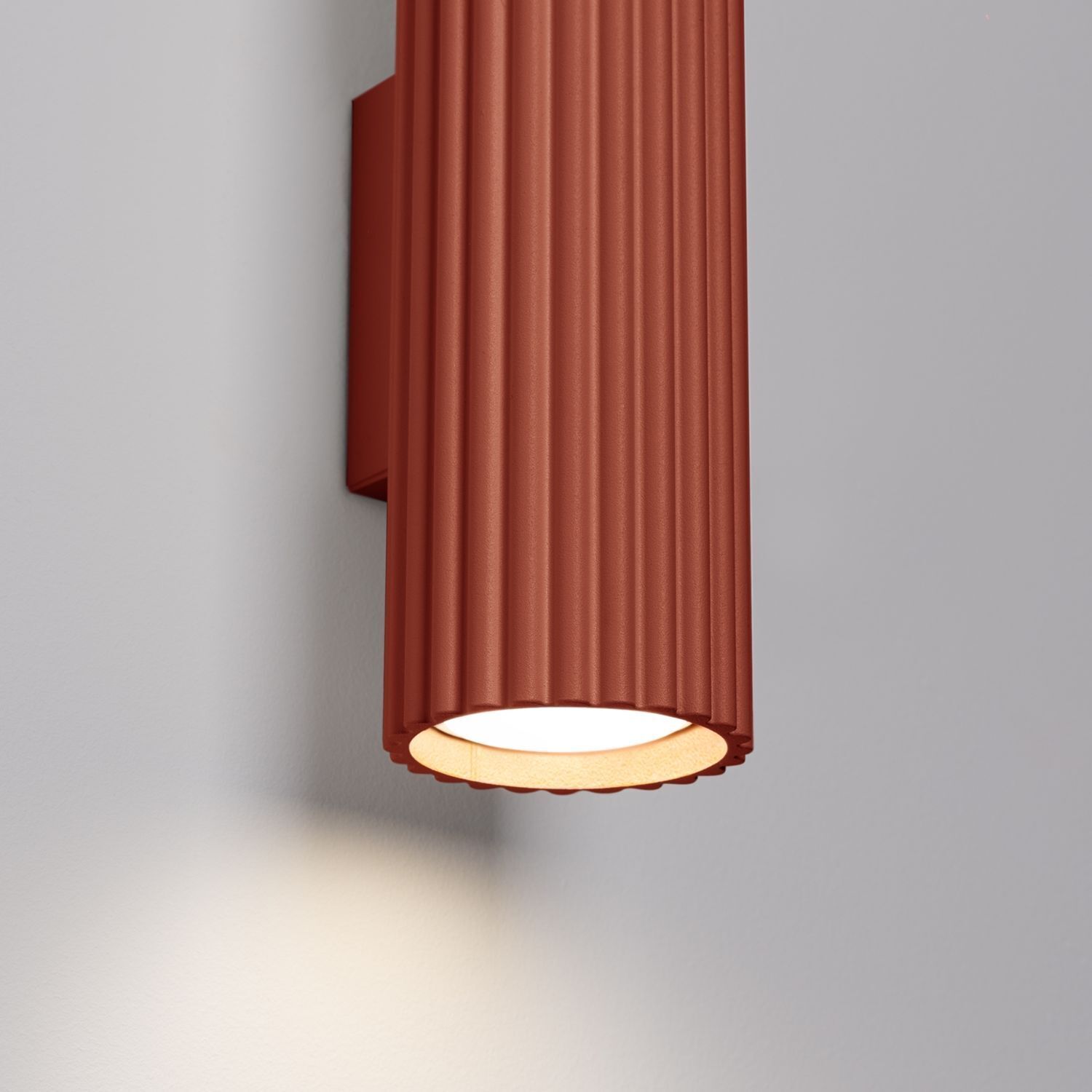 Wandleuchte Up Down klein H: 20 cm Rot GU10 2-flammig