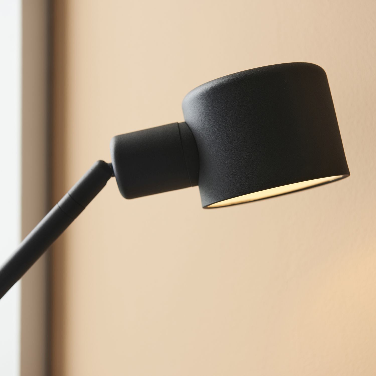 Schreibtischlampe Schwarz verstellbar H: 69 cm E14 Modern
