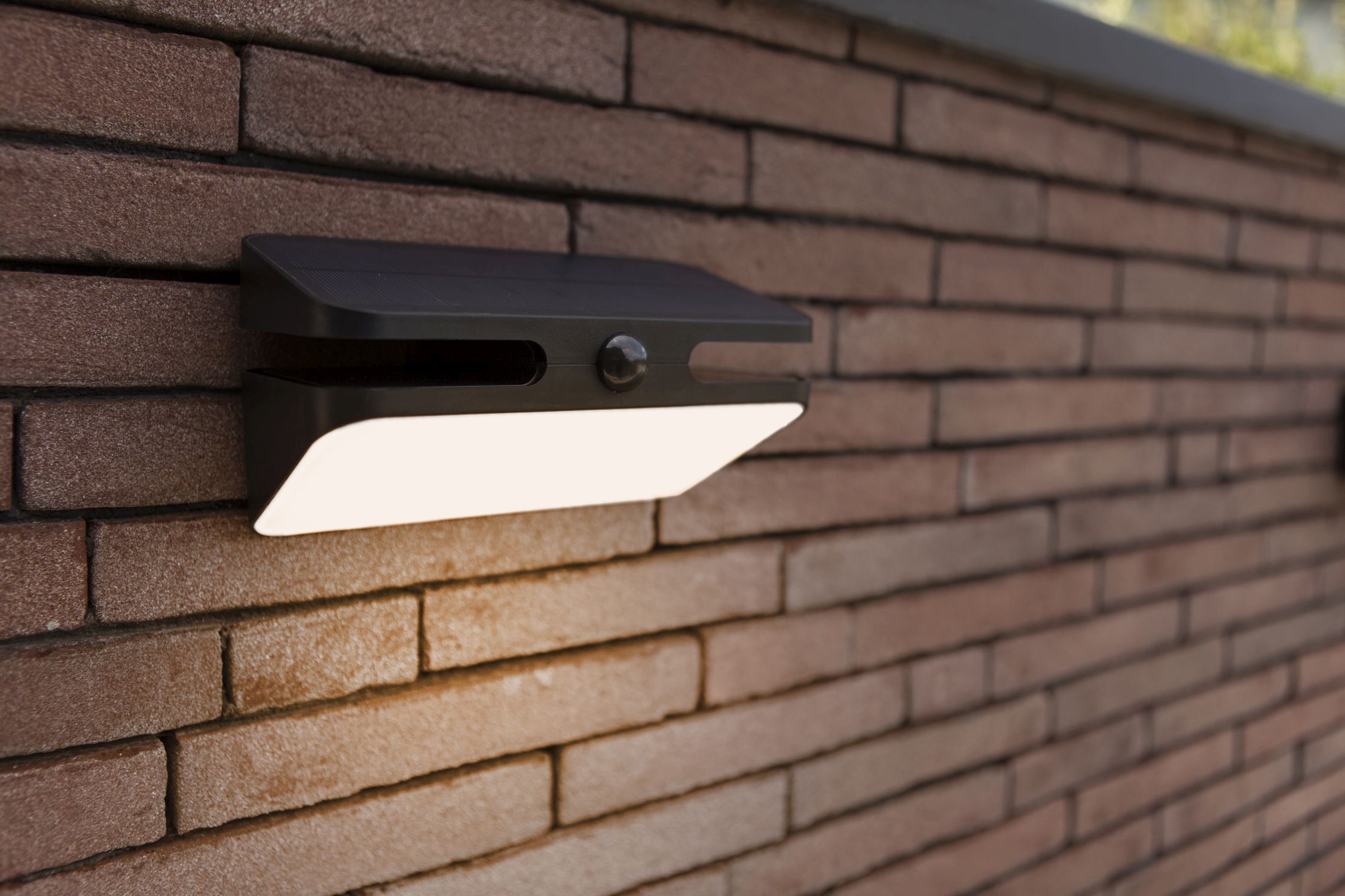LED Solar Außenwandlampe mit Bewegungsmelder IP54 9 W