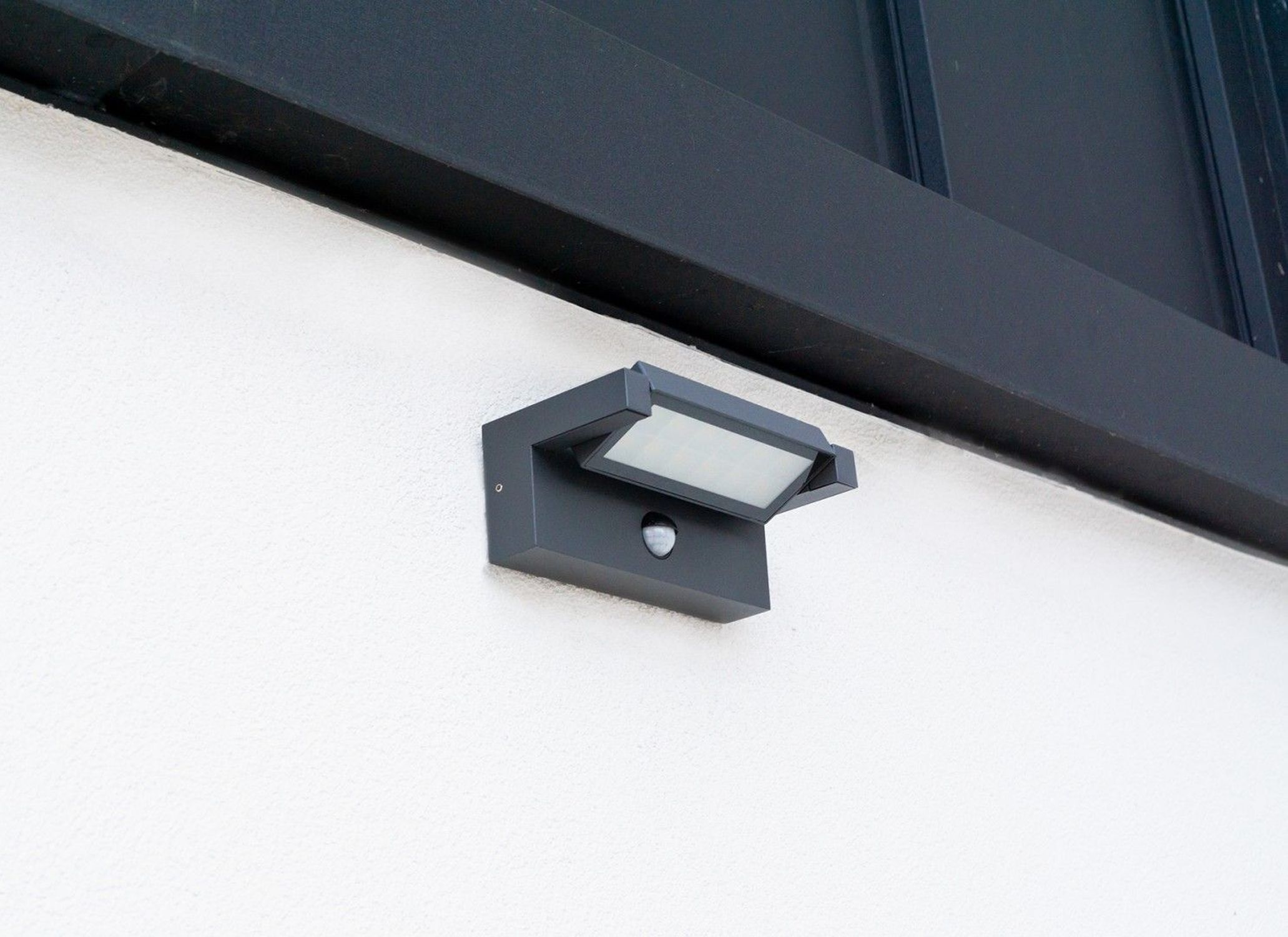 LED Wandlampe Außen mit Bewegungssensor Aluminium Glas Postfach