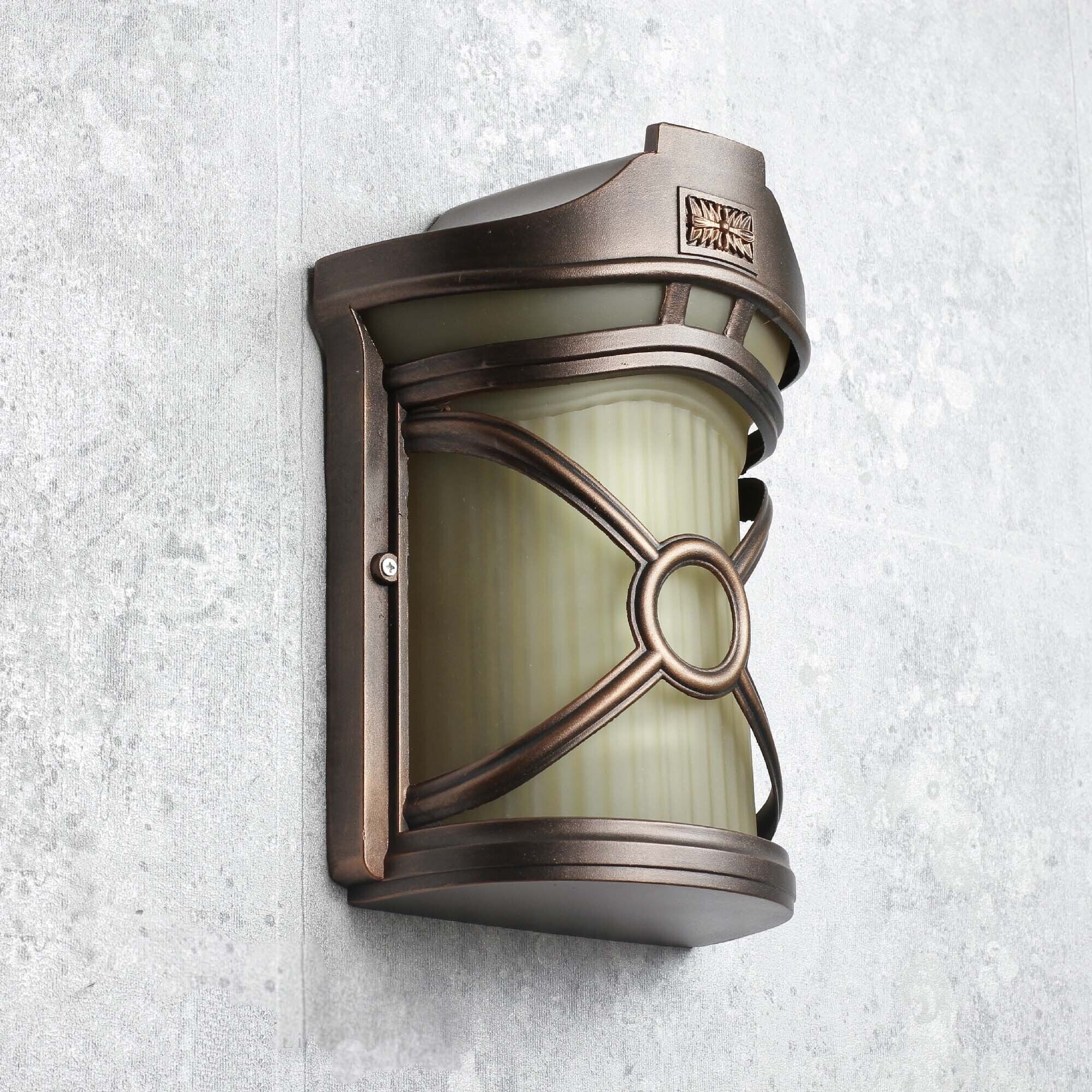 Rustikale Außen Wandleuchte Braun Antik Riffelglas Rustikale Außen Wandleuchte Braun Antik Riffelglas