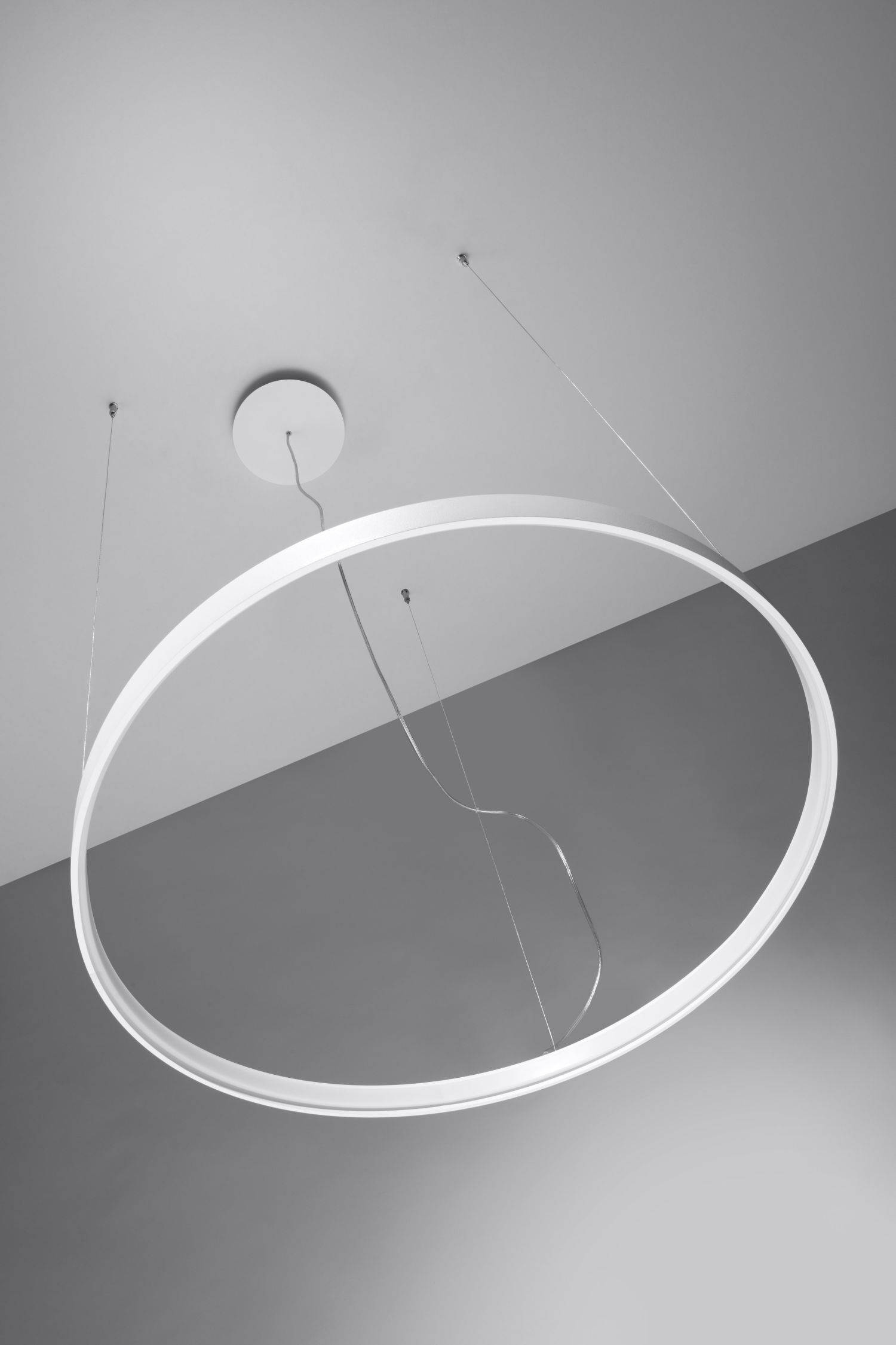 LED Kronleuchter Weiß Metall Ø 78 cm Ring blendarm 3000 K