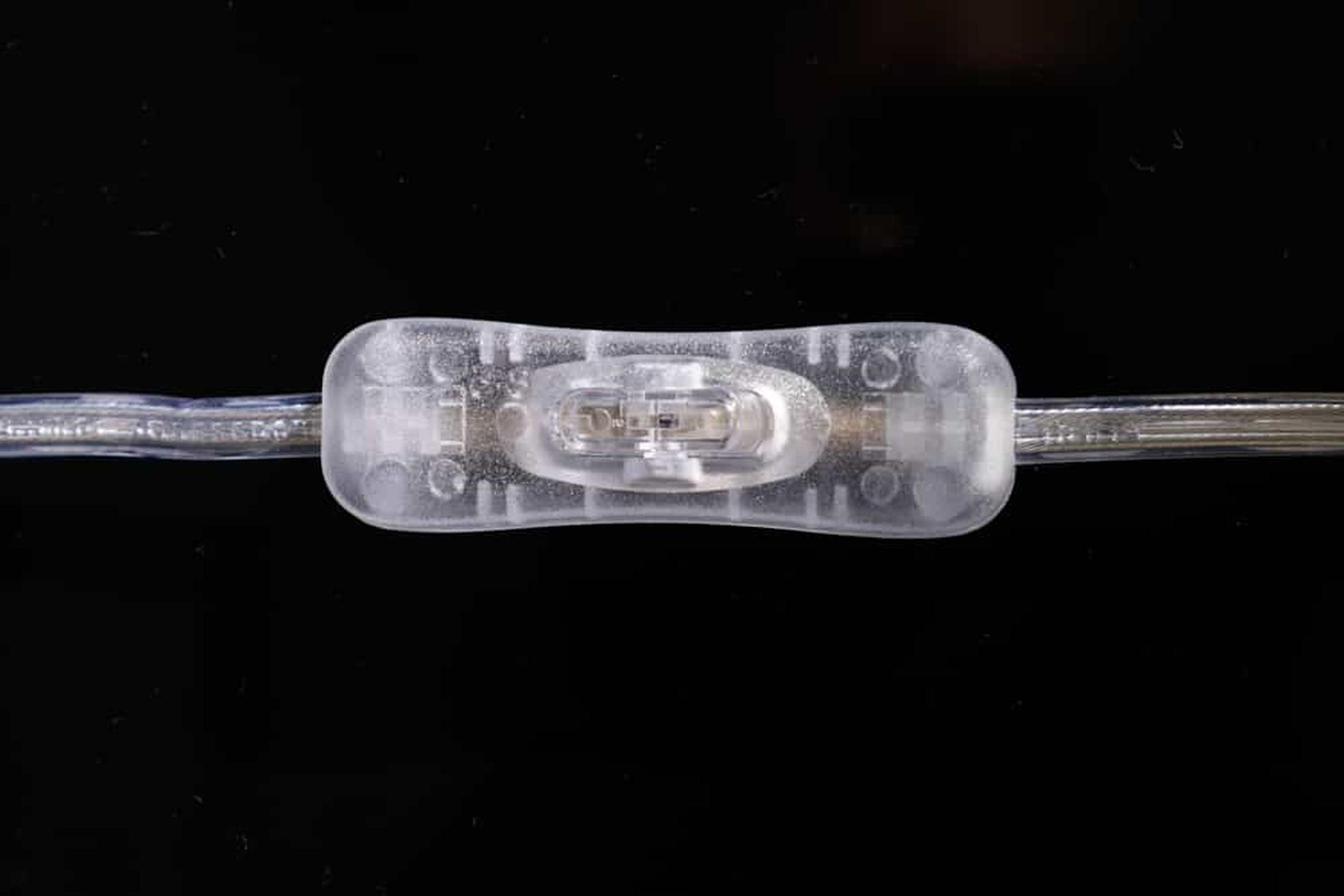 Elegante Tischleuchte AQUAMENTI Weiß Glas Stoff Elektronik