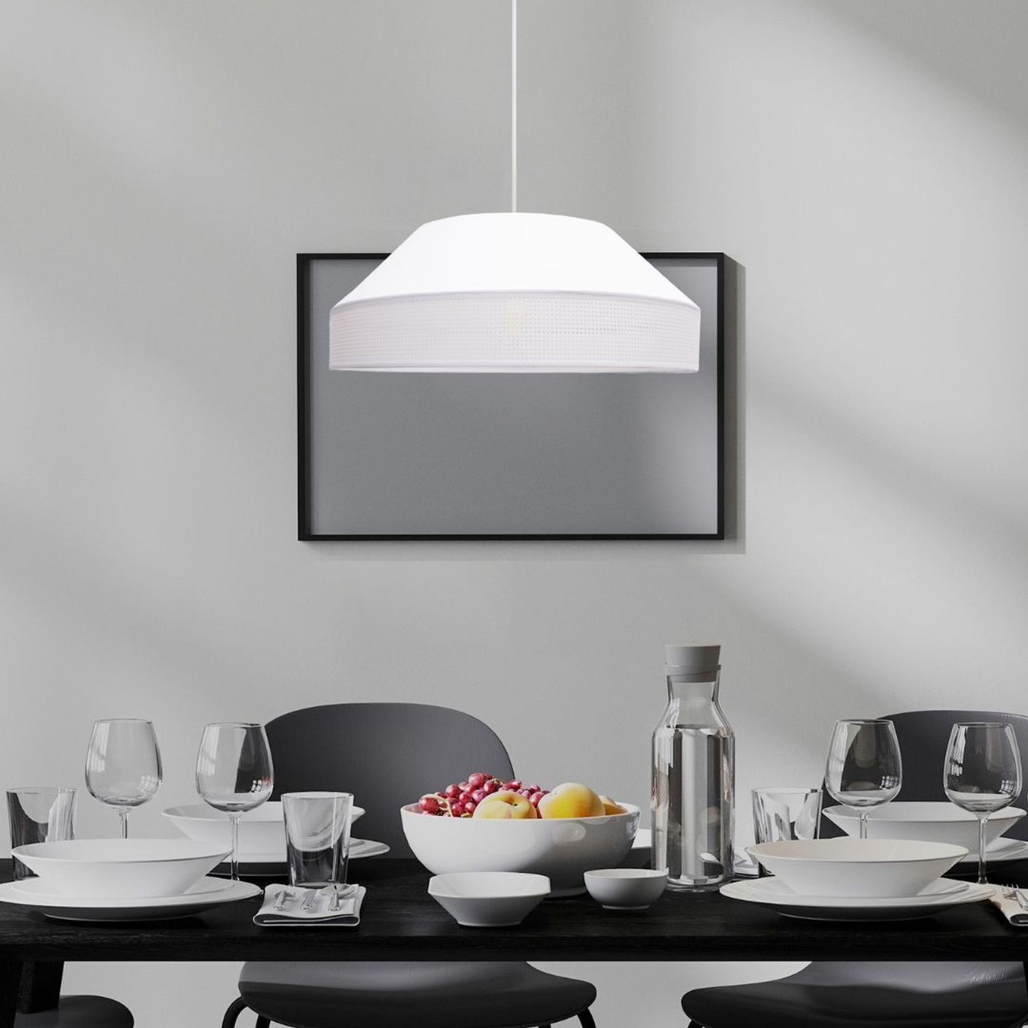 Pendelleuchte, weisse Lampe, Gedeckter Tisch, hängende Lampe, modernes Leuchtobjekt