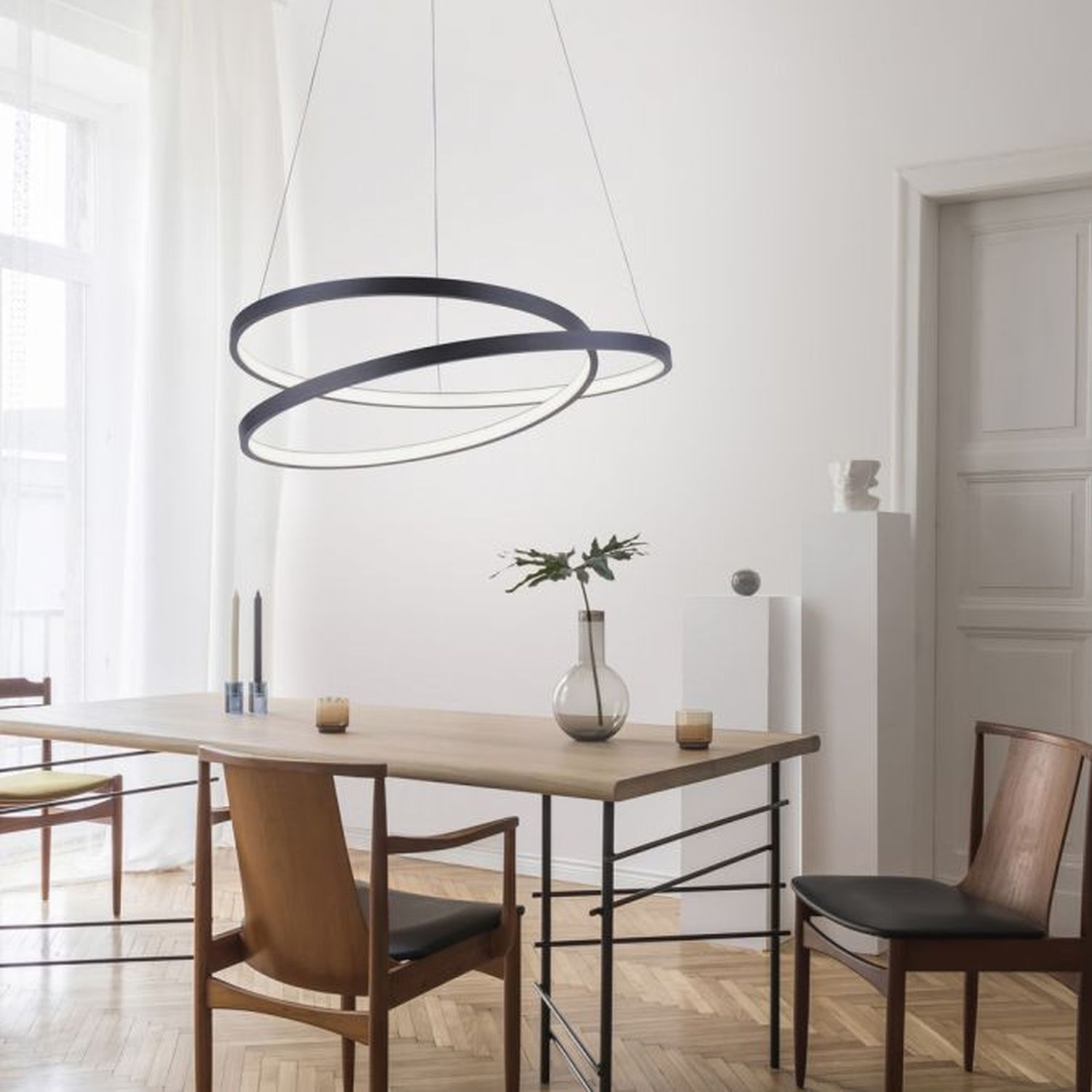Speisesaal, Esstisch, Tisch, Tischplatte, Innenarchitektur