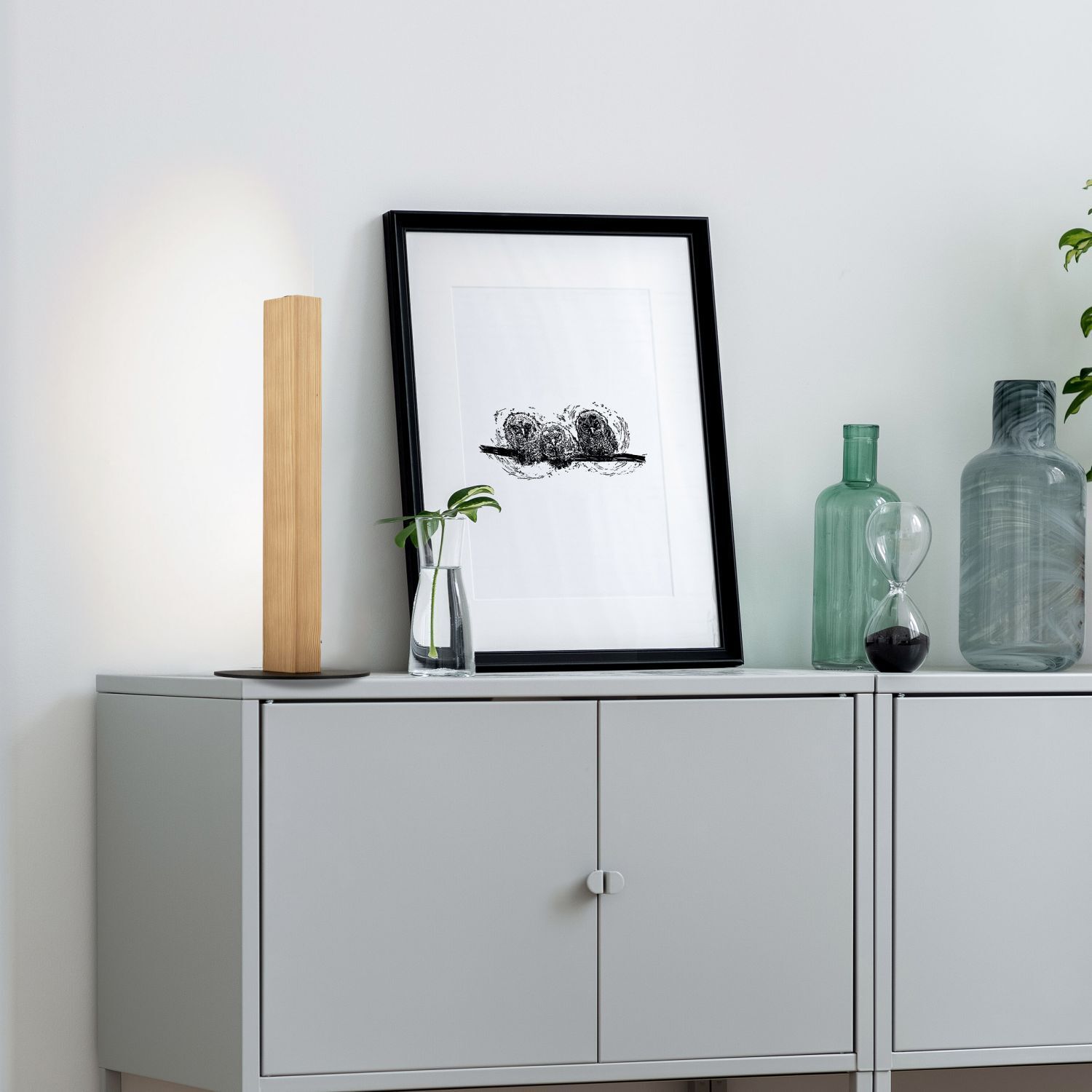 Bildrahmen, Kunstdruck, schwarzer Rahmen, Vase, Schrankdekoration