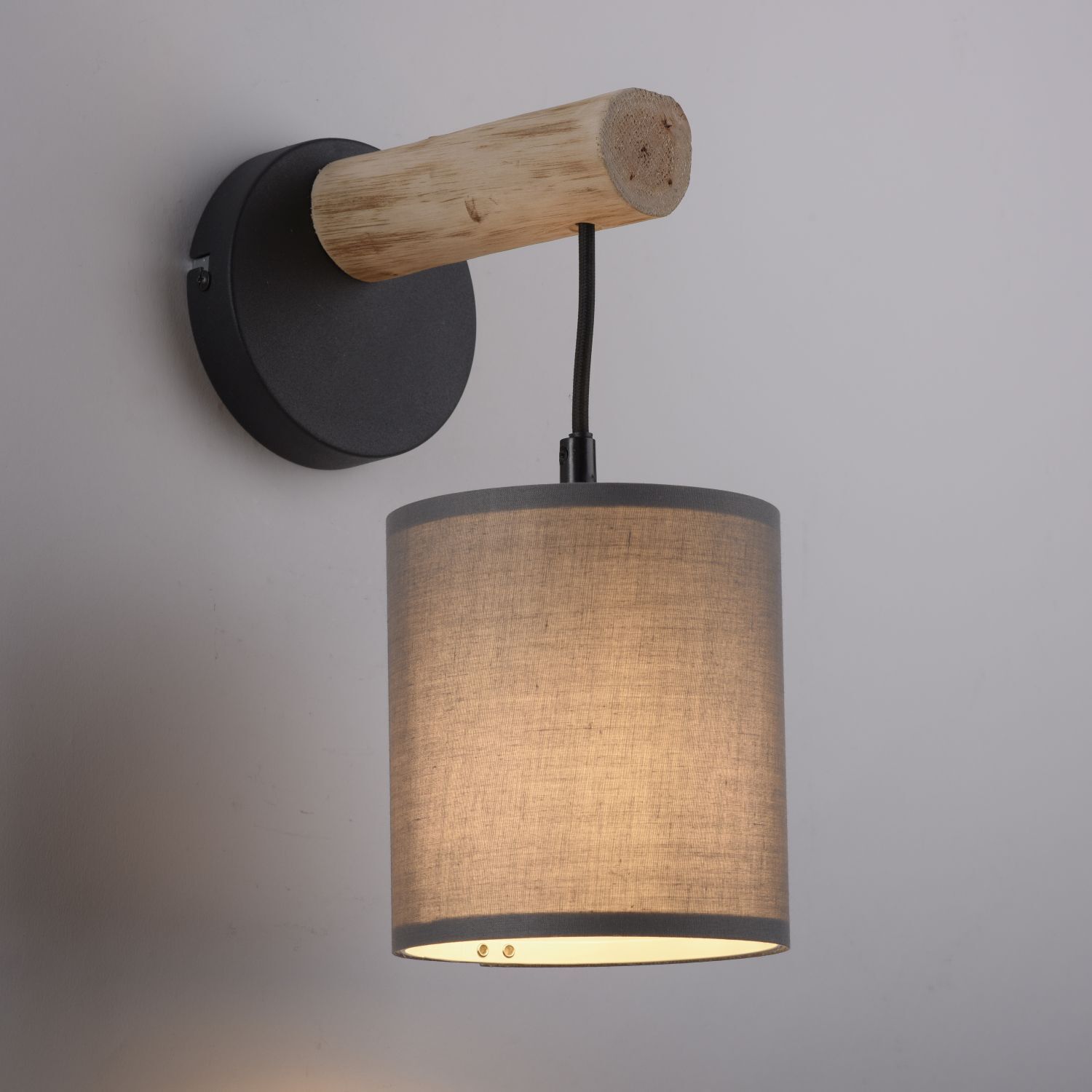 Gemütliche Wandleuchte Stoffschirm Holz H:29,5 cm E27 Lampe