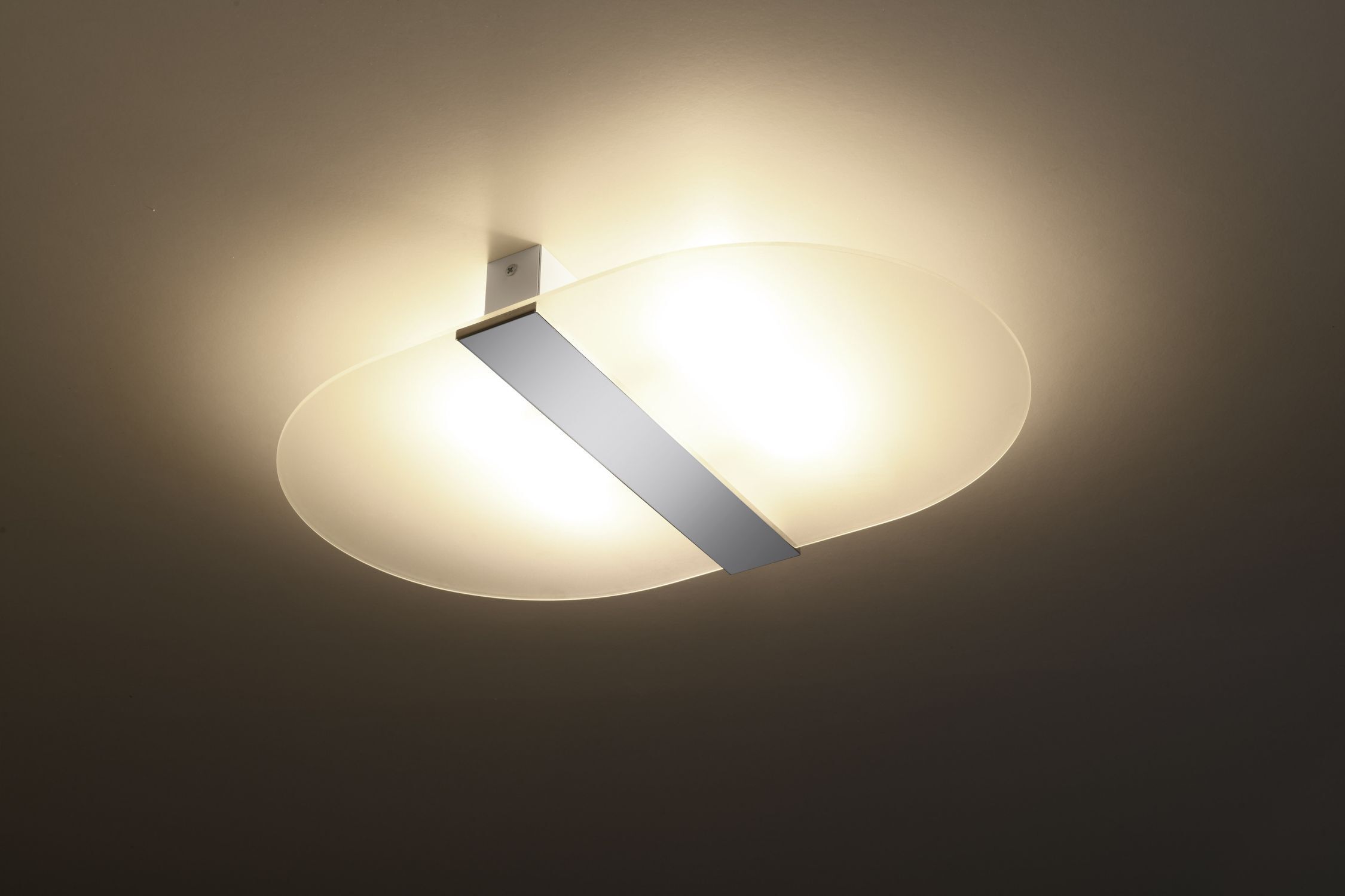 Deckenleuchte Glas Metall 45 cm lang Weiß Chrom 4x G9