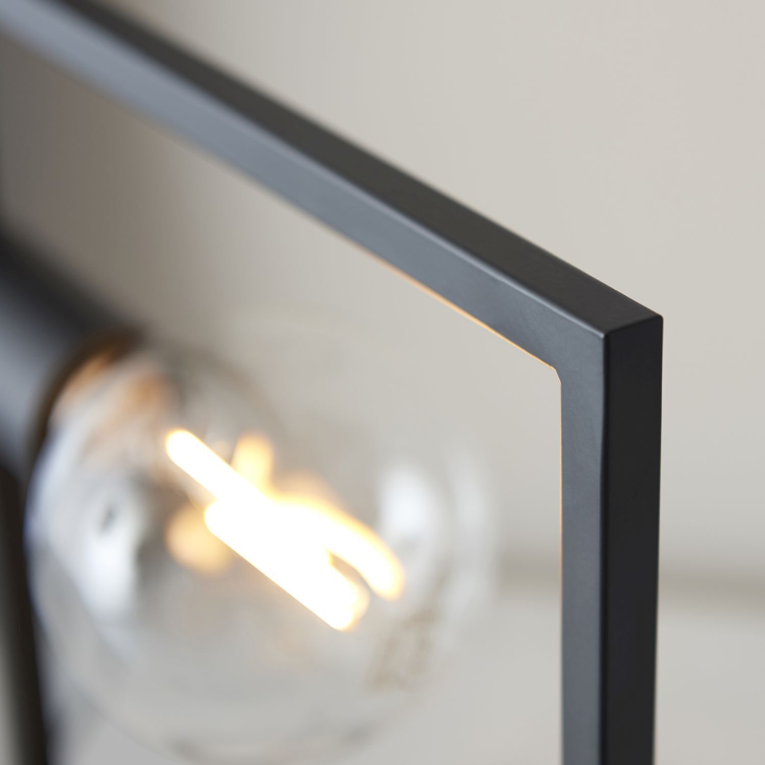 Tischlampe Schwarz H: 29,5 cm eckig klein Metall Modern E27