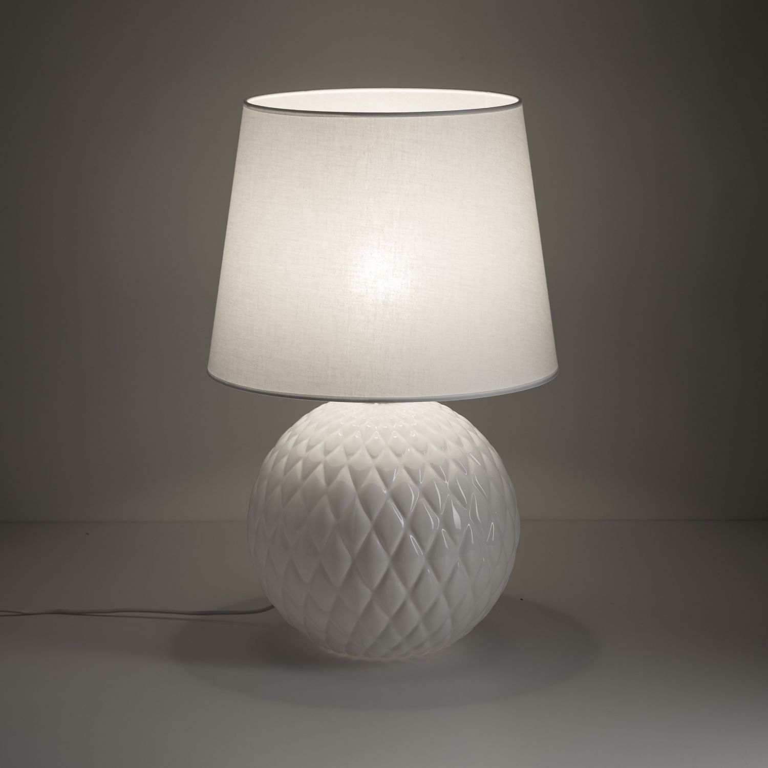 Tischleuchte Weiß 60 cm hoch Ø 38 cm Glas Stoff DOLORES