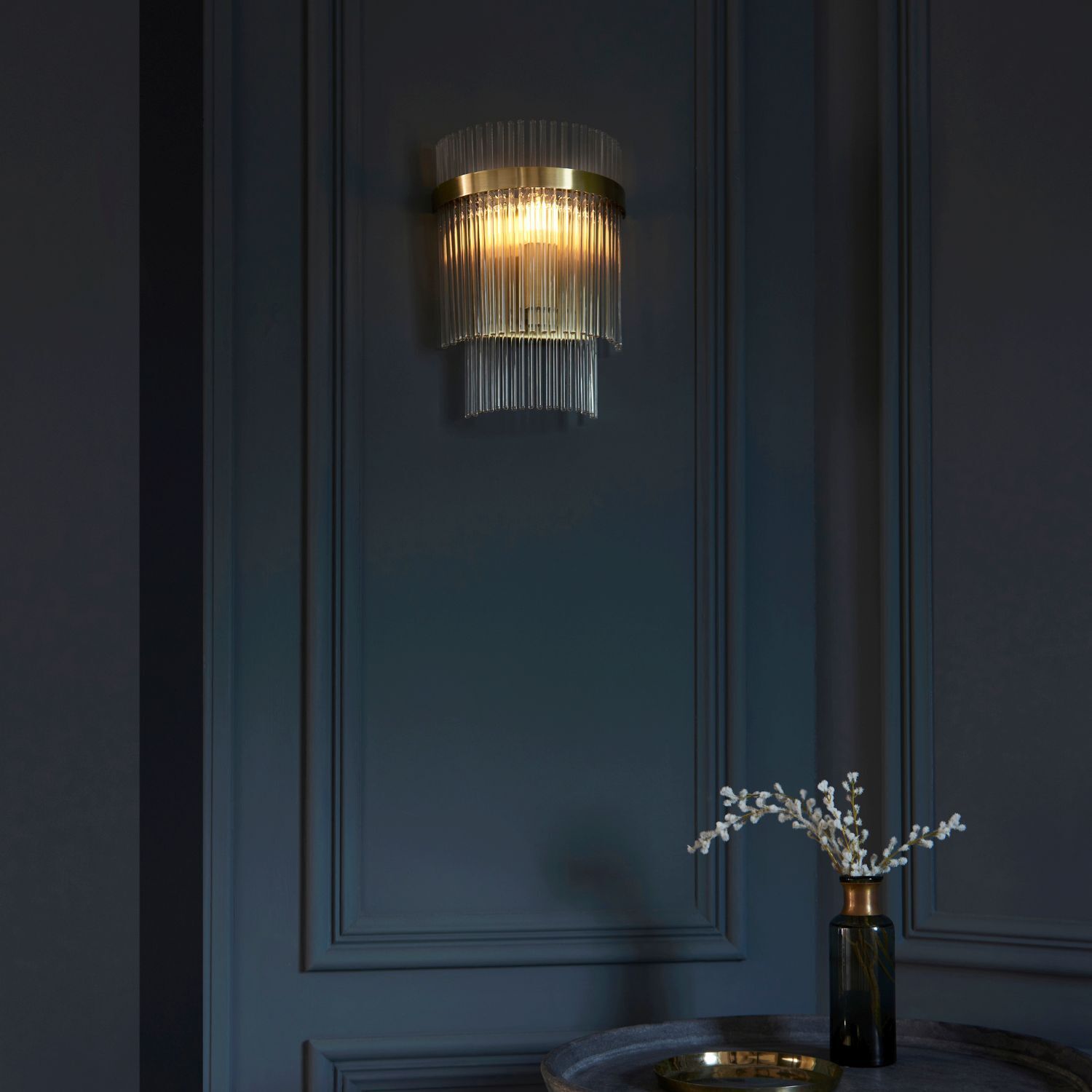 Wandlampe Glas Metall H: 27,6 cm klein in Messing antik E14