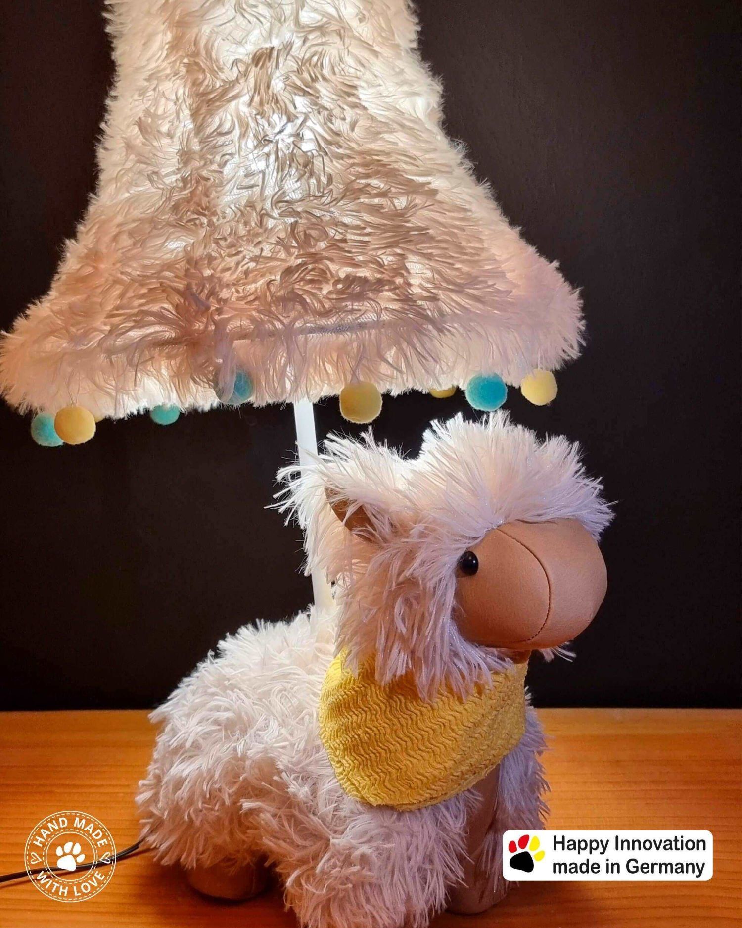 Kinderzimmerleuchte LED 48 cm hoch Alpaka vegan niedlich Lampe, Plüsch, Spielzeug