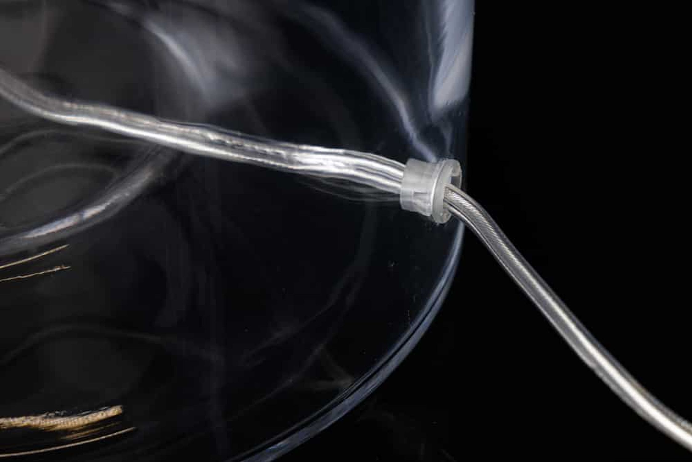 Elegante Tischleuchte AQUAMENTI Weiß Glas Stoff Elegante Tischleuchte AQUAMENTI Weiß Glas Stoff