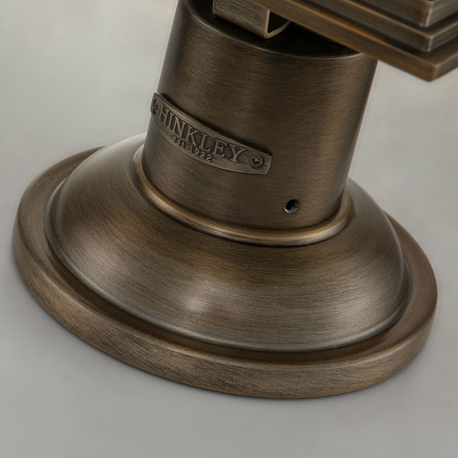 Sockelleuchte Garten Terrasse 64,8 cm hoch IP44 E27 in Bronze brass, stamped, lamp base, antik, metallisch braun