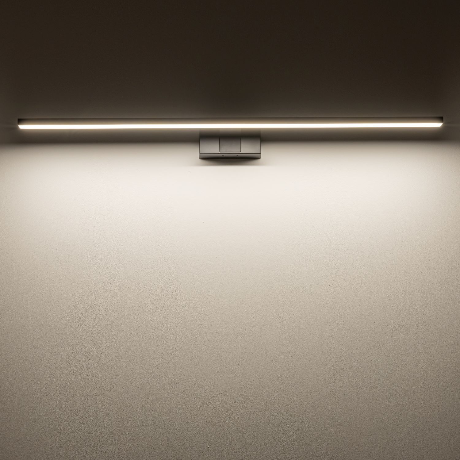 LED Spiegelleuchte IP44 Schwarz 3000 K 1050 lm warmweiß