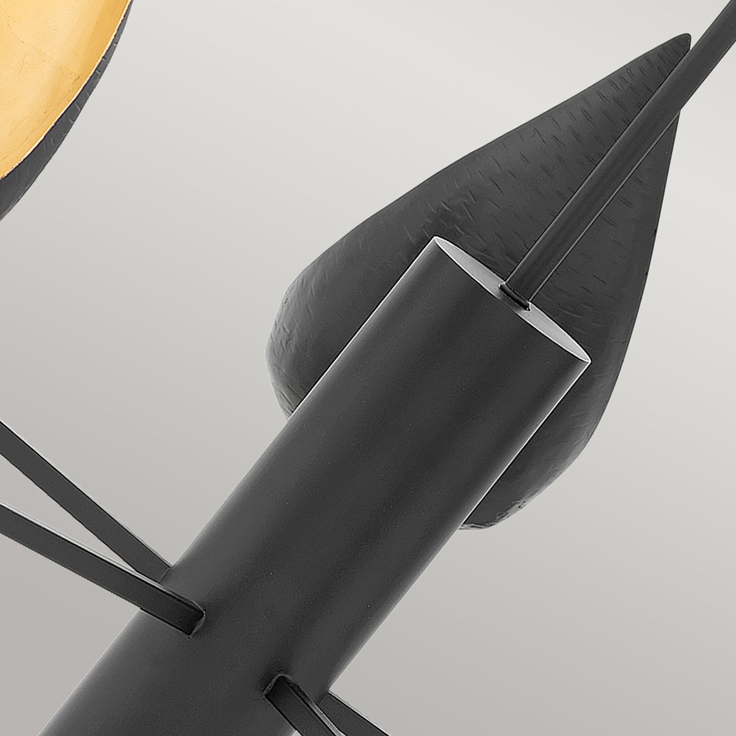 LED Kronleuchter Schwarz Gold Weiß Ø 91,4 cm verstellbare Höhe Waffe, Pfeil