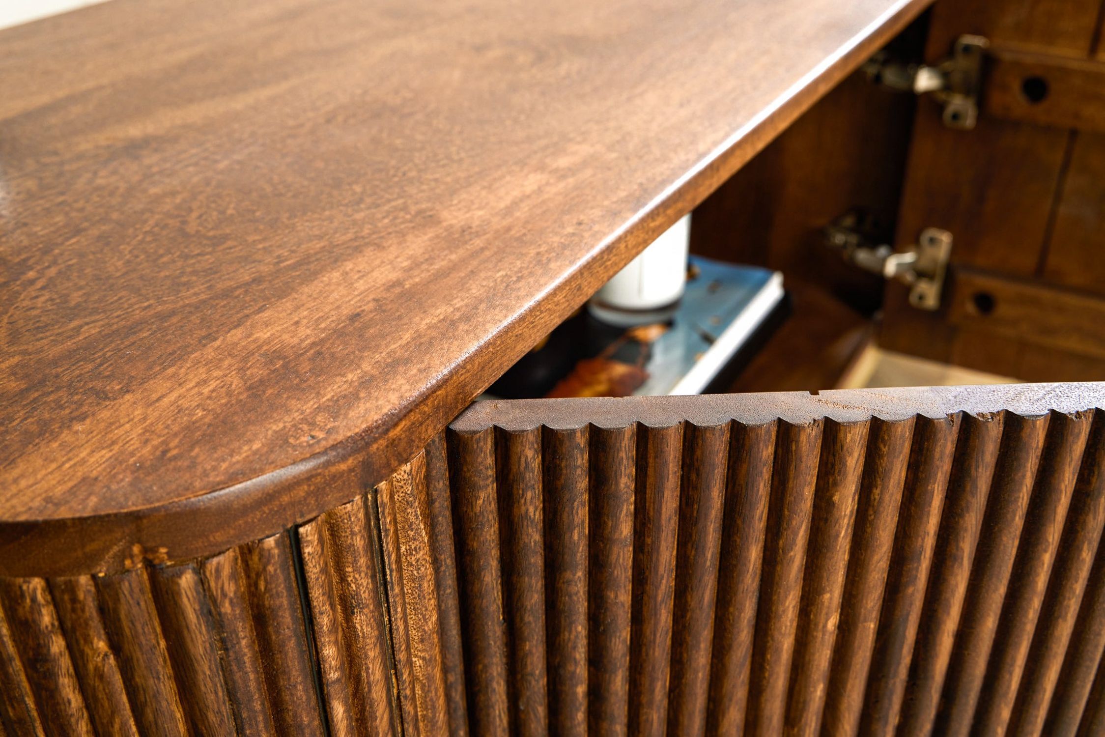 Sideboard Holz Metall 160 x 75 cm Art Déco Lamellen Design Hartholz, Holz, Innenarchitektur, Gebeiztes Holz, Sperrholz