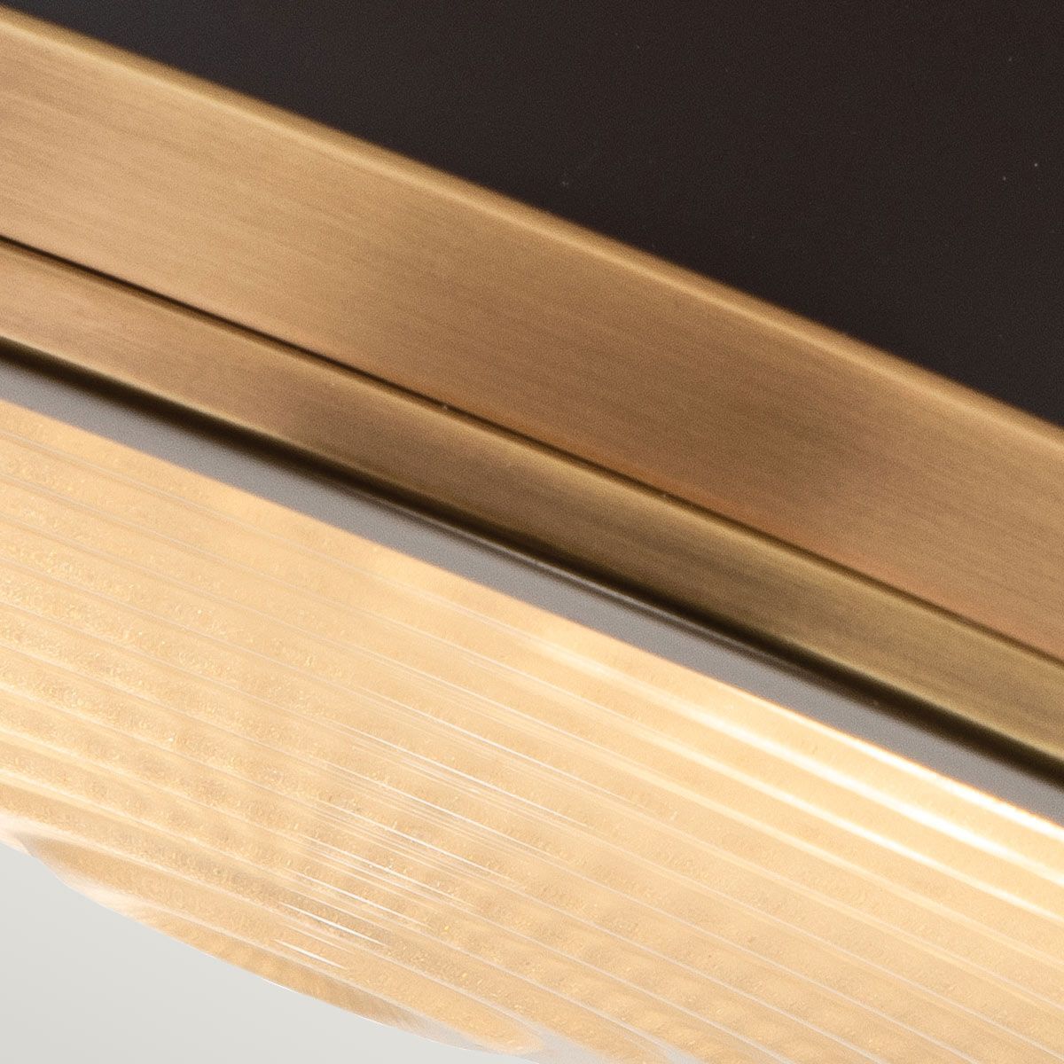 Deckenlampe innen rund Ø 32 cm für 2x E27 in Bronze antik