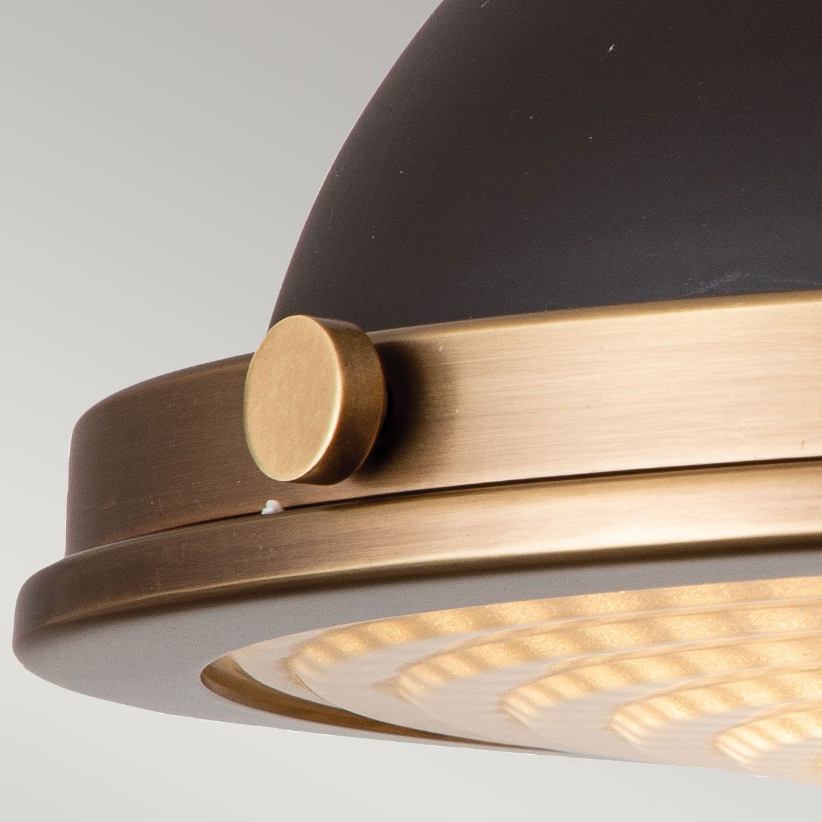 Deckenlampe innen rund Ø 32 cm für 2x E27 in Bronze antik